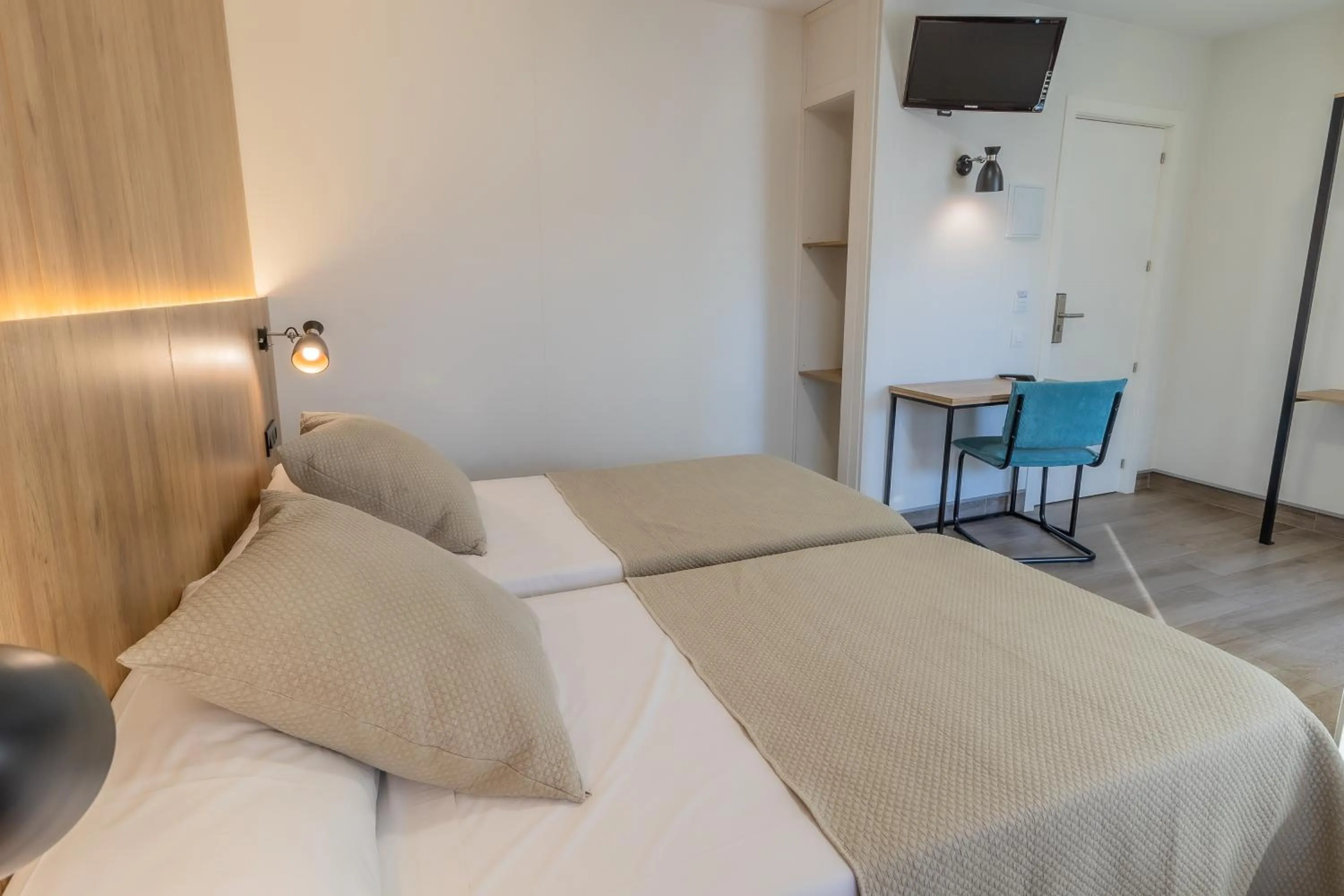 Bedroom, Bed in Hotel Kika