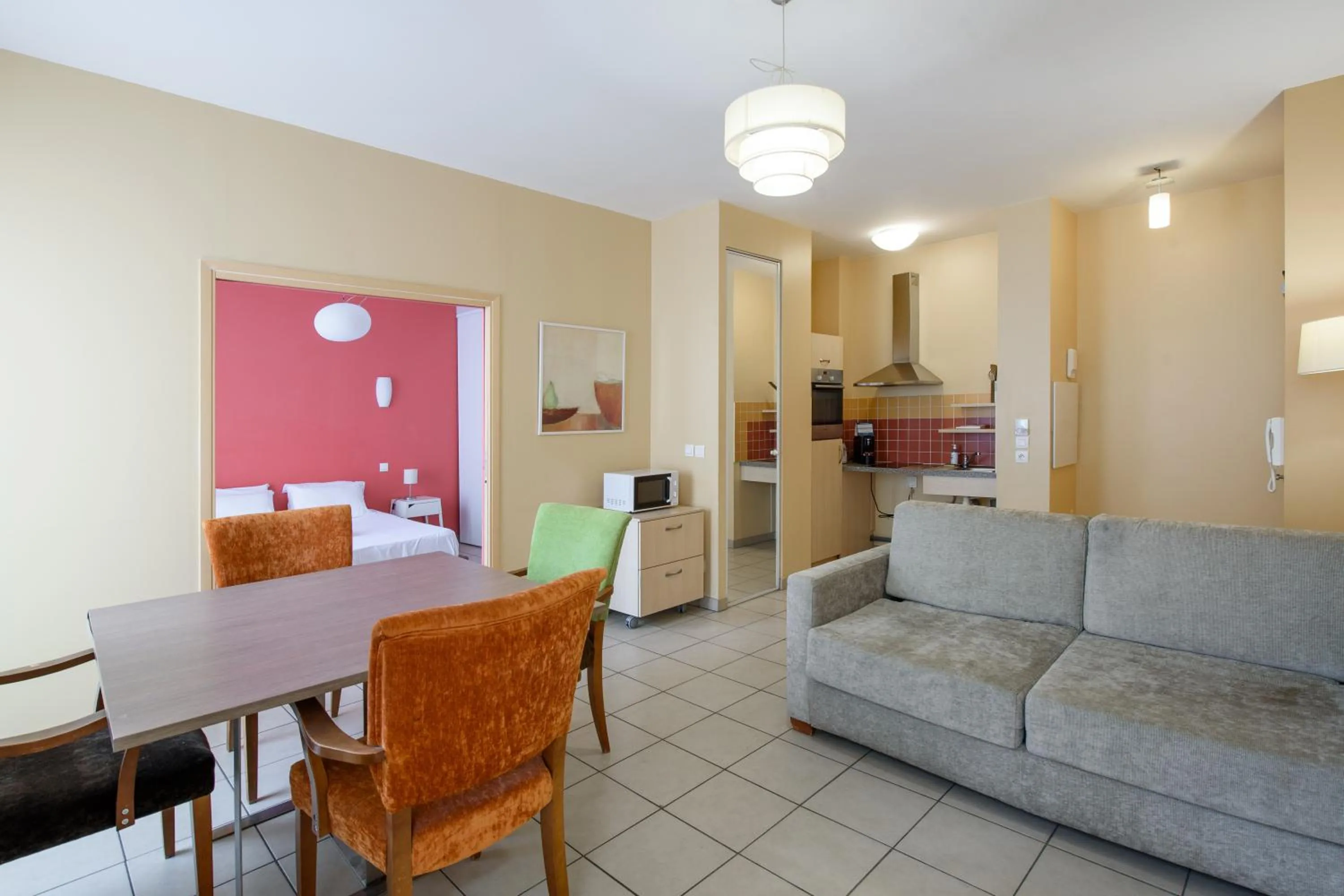 Living room in Residhotel Toulouse Centre