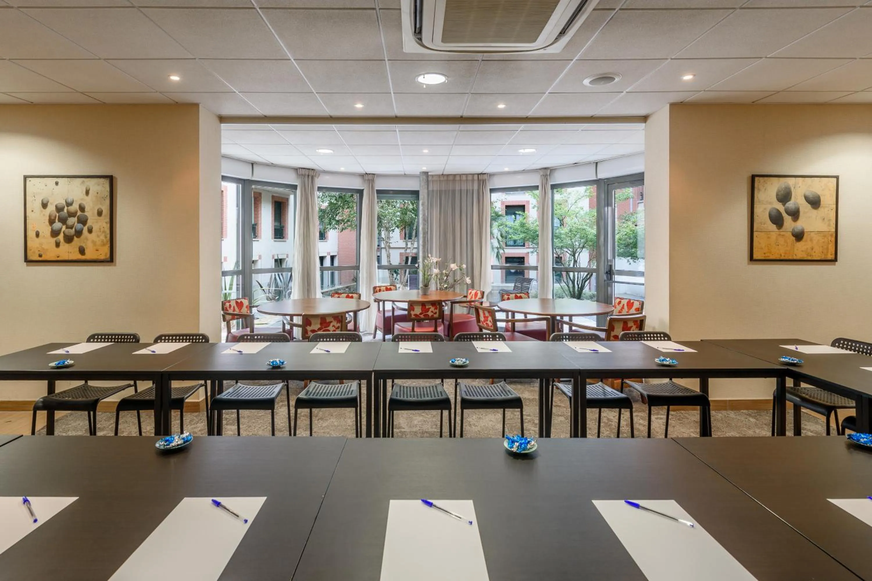 Meeting/conference room in Residhotel Toulouse Centre