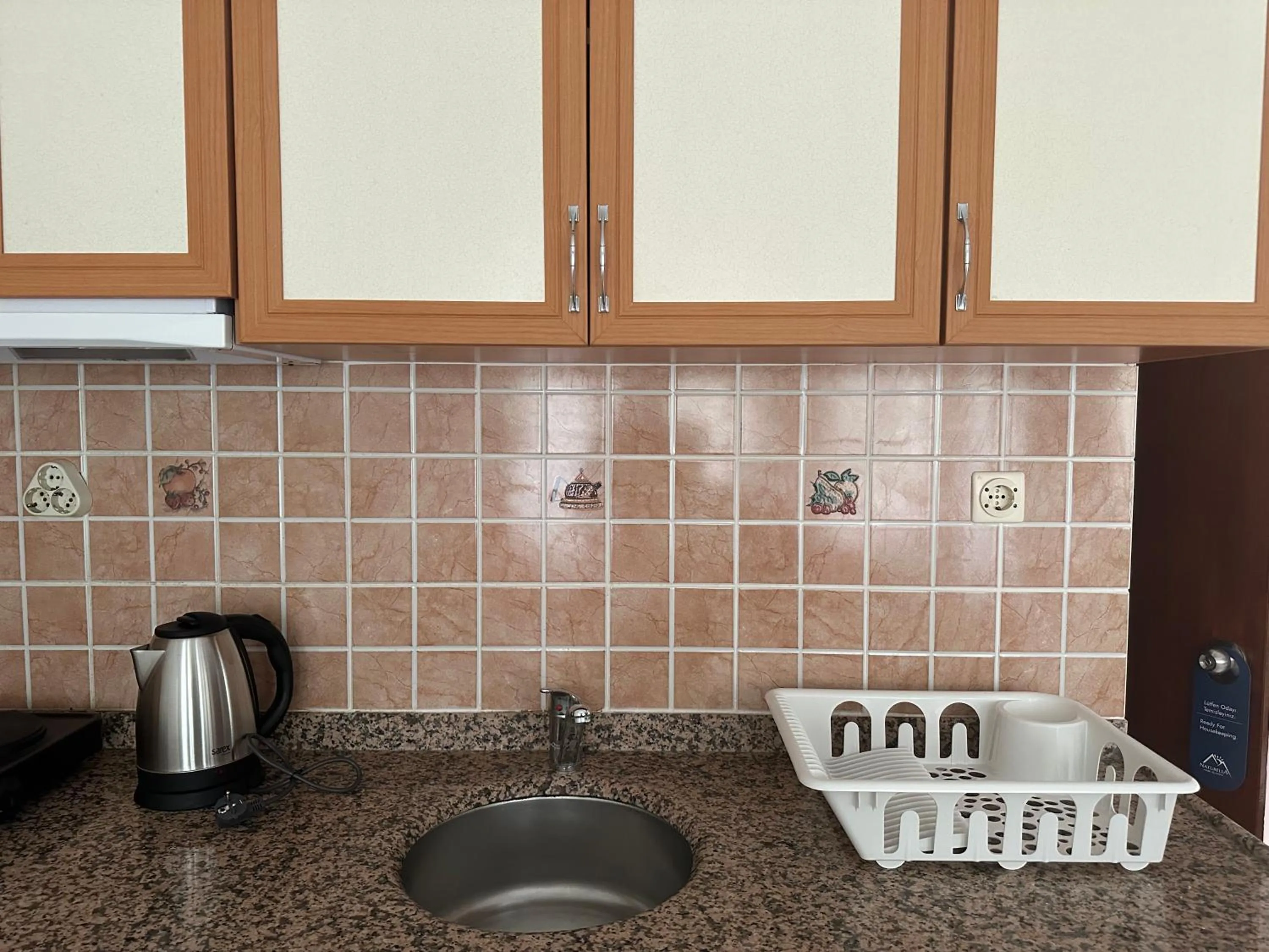 Kitchen or kitchenette in NATURELLA APART HOTEL