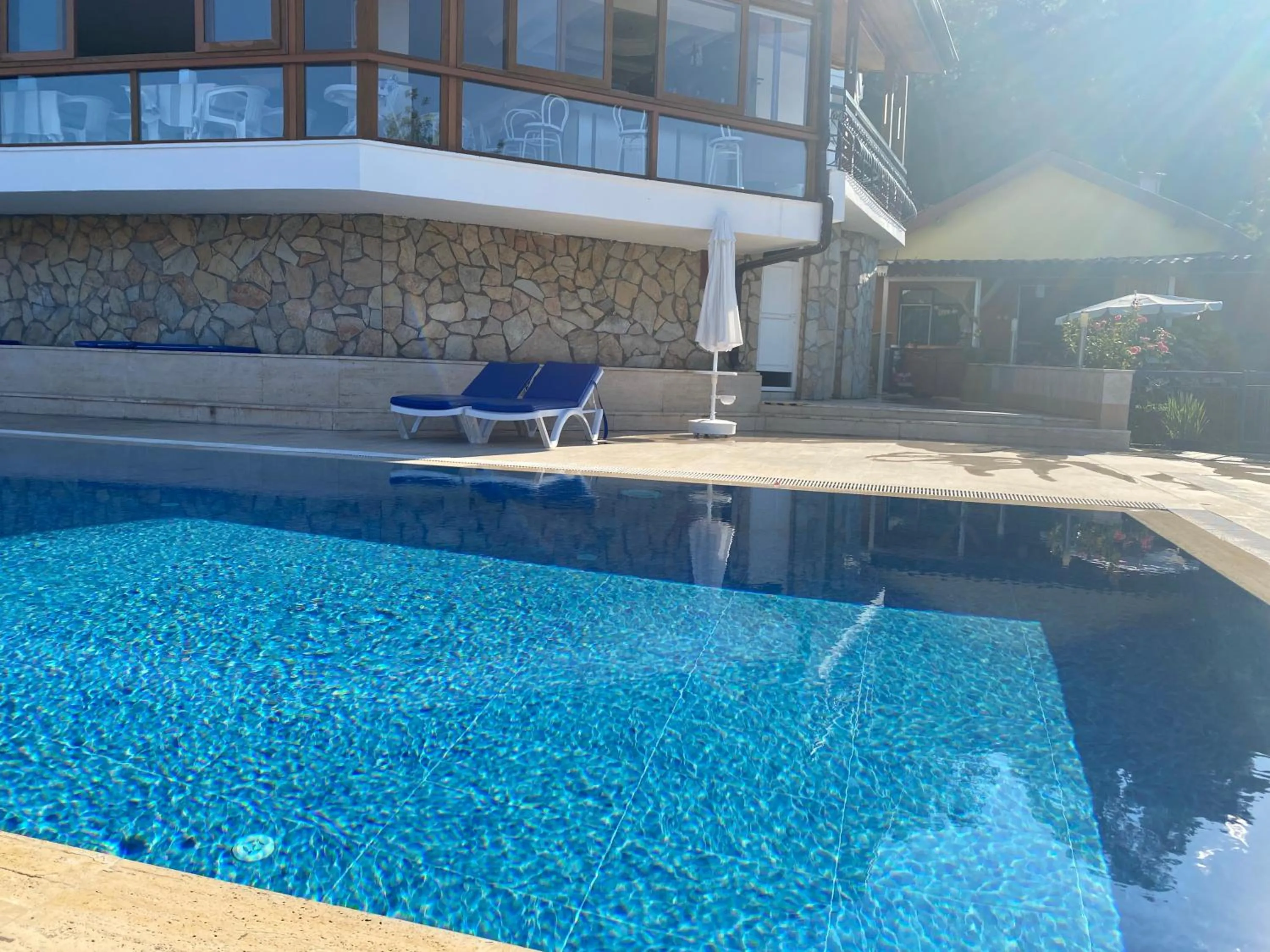 Swimming pool in NATURELLA APART HOTEL