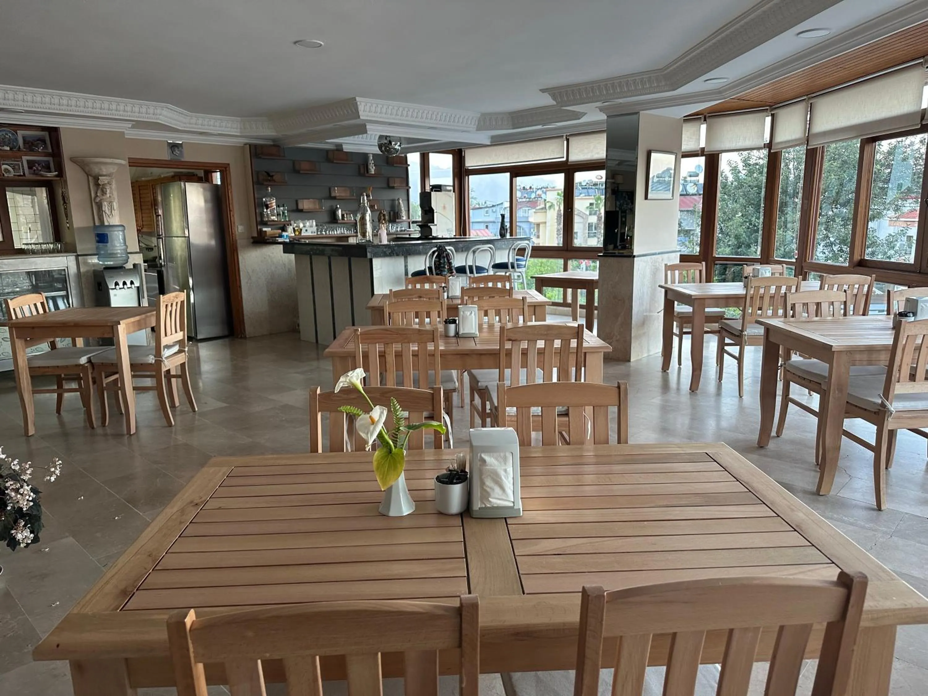 Restaurant/places to eat in NATURELLA APART HOTEL