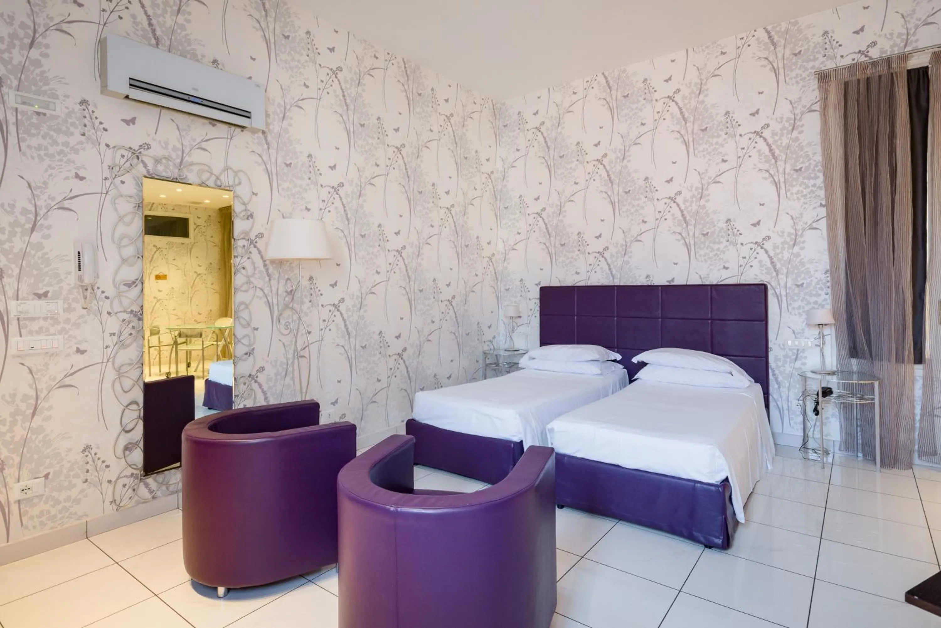 Photo of the whole room, Bed in Hotel Centrale