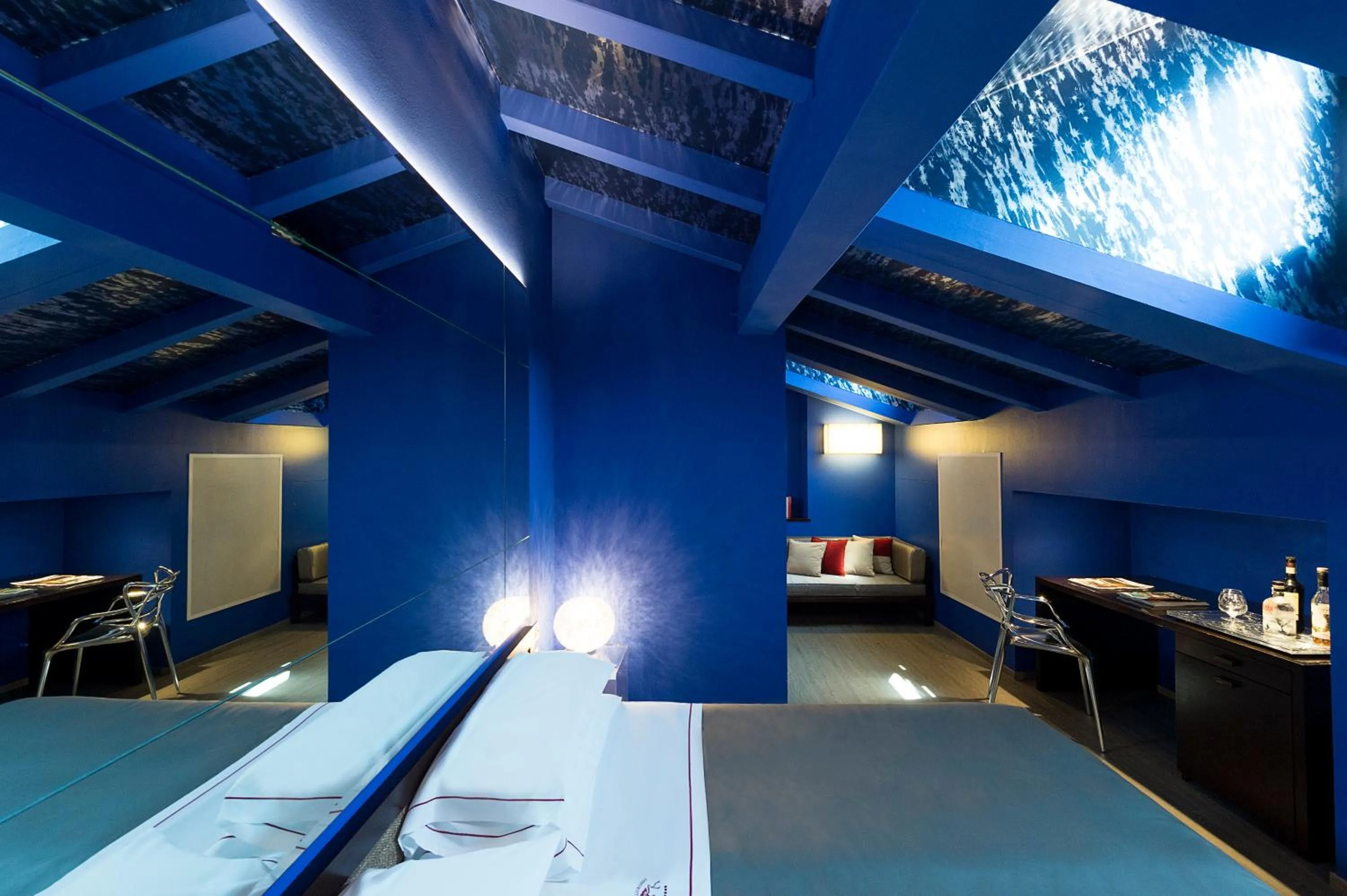 Photo of the whole room in Phi Hotel Bologna