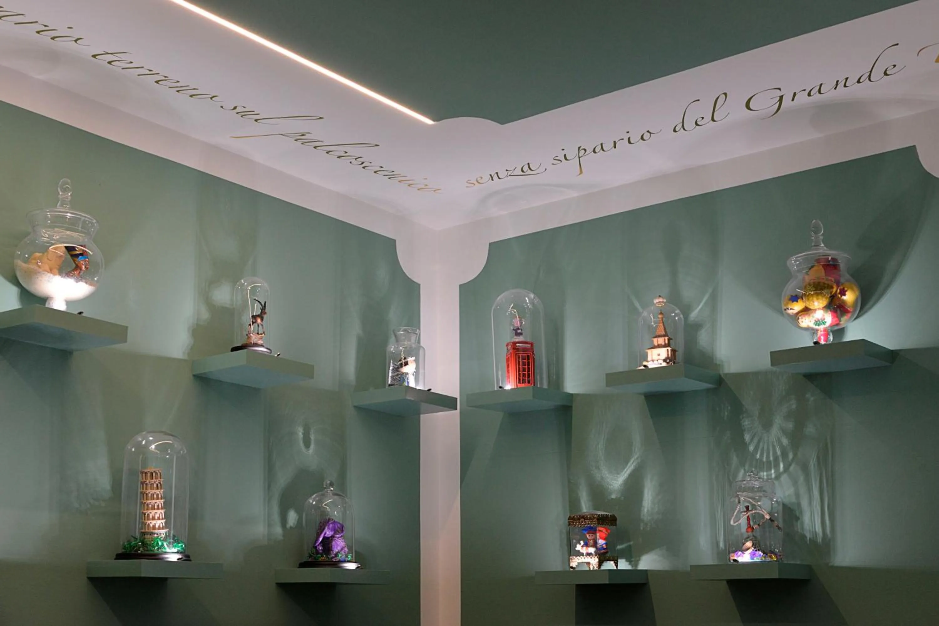 Decorative detail in Phi Hotel Bologna