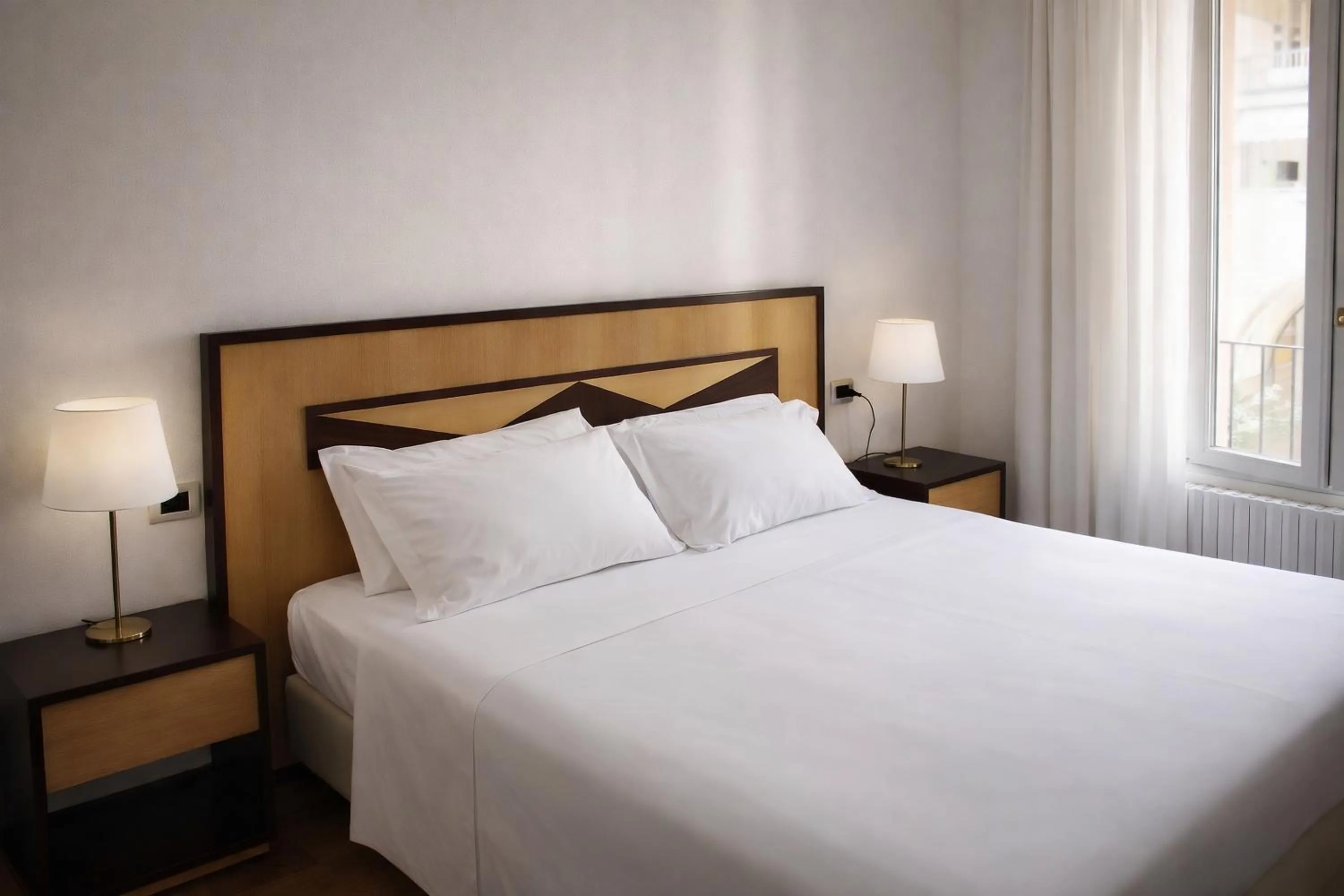 Bedroom, Bed in Phi Hotel Bologna