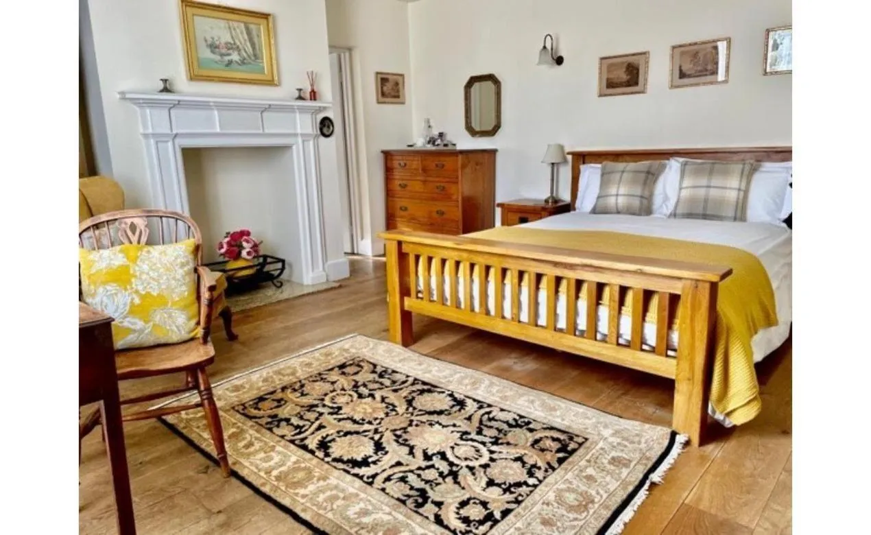 Bedroom, Bed in Wethele Manor