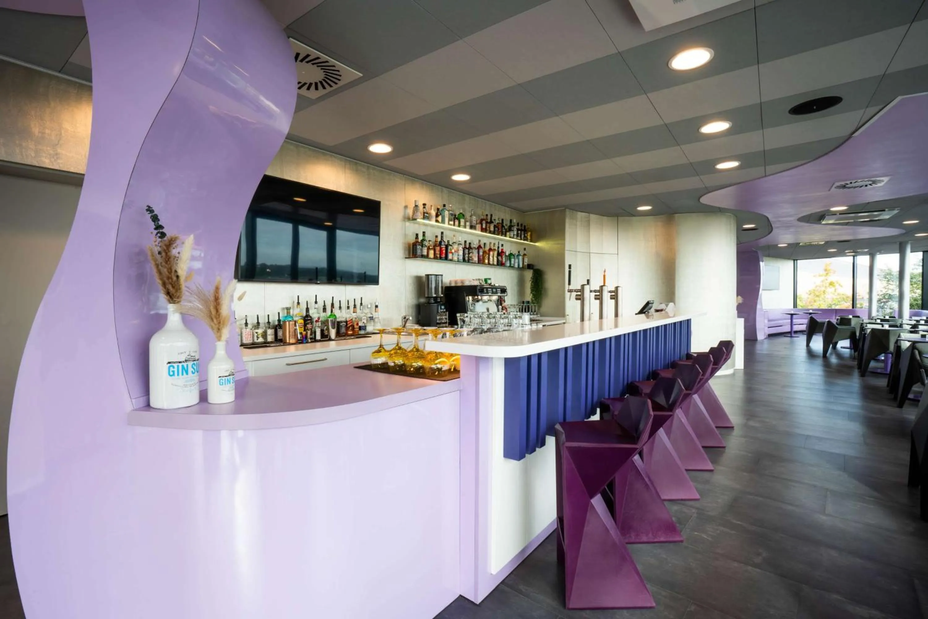 Lounge or bar in Prize by Radisson, Bonn City