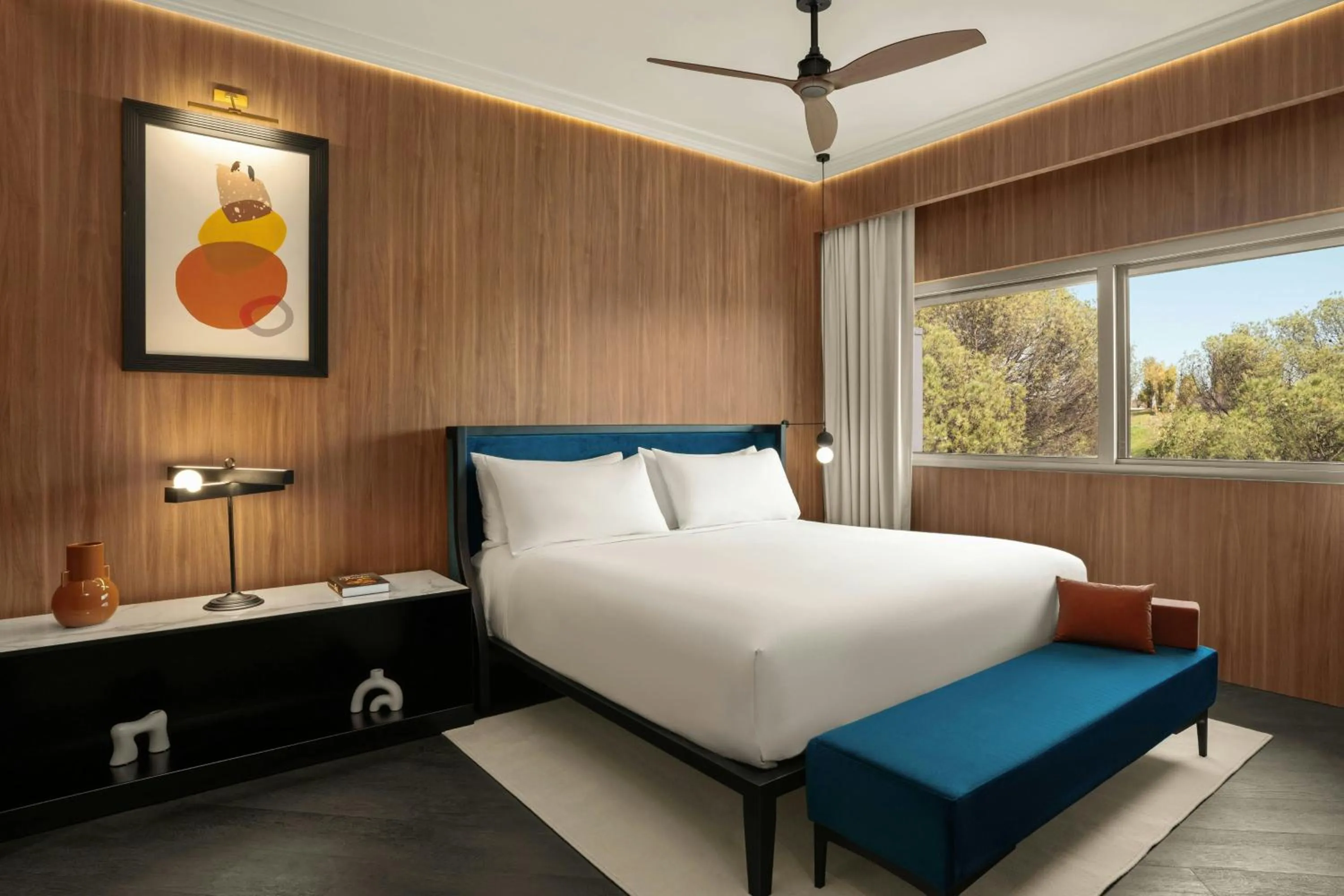 Photo of the whole room, Bed in Cardo Roma, Autograph Collection