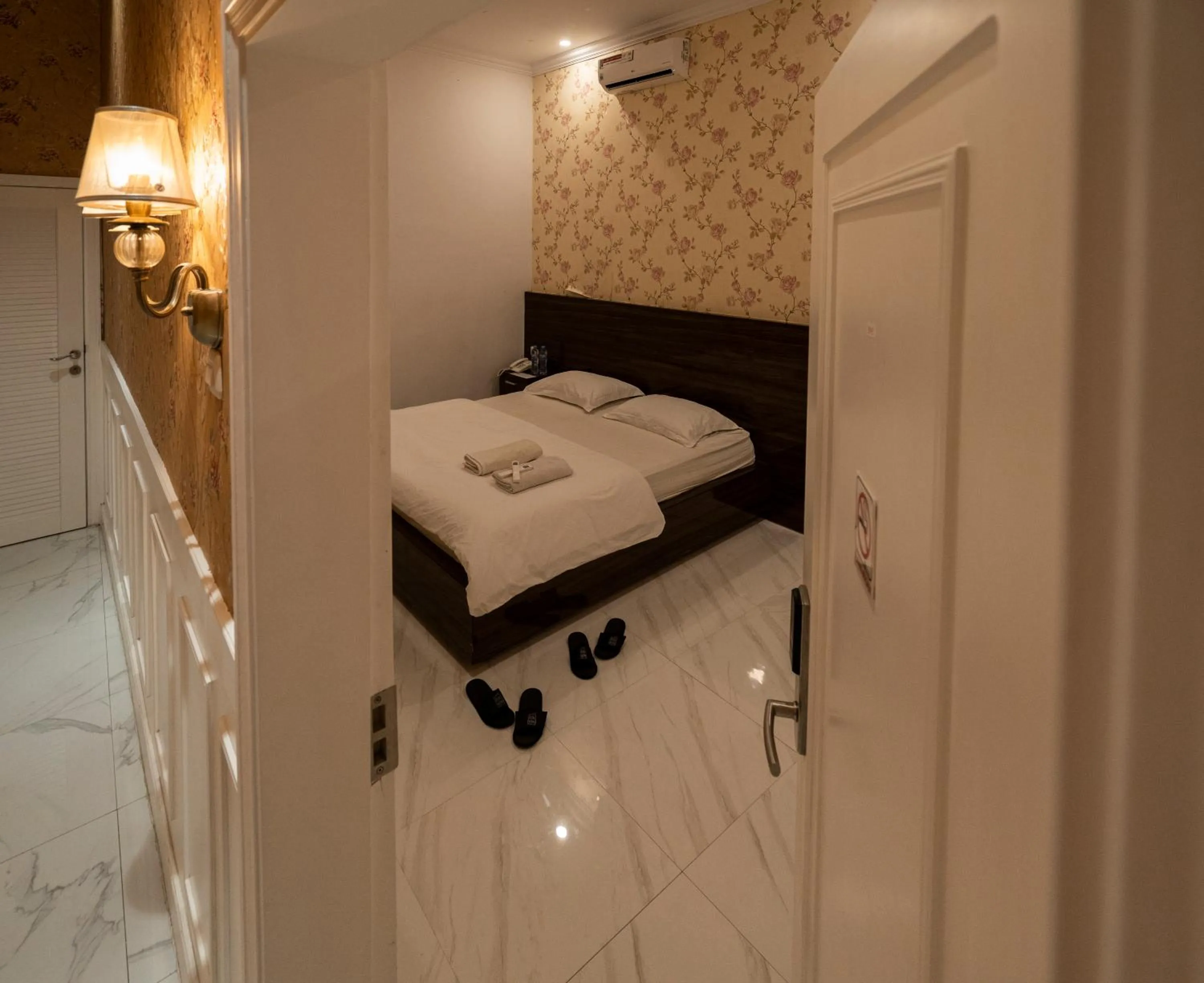 Bed in Wisma D’King RedPartner