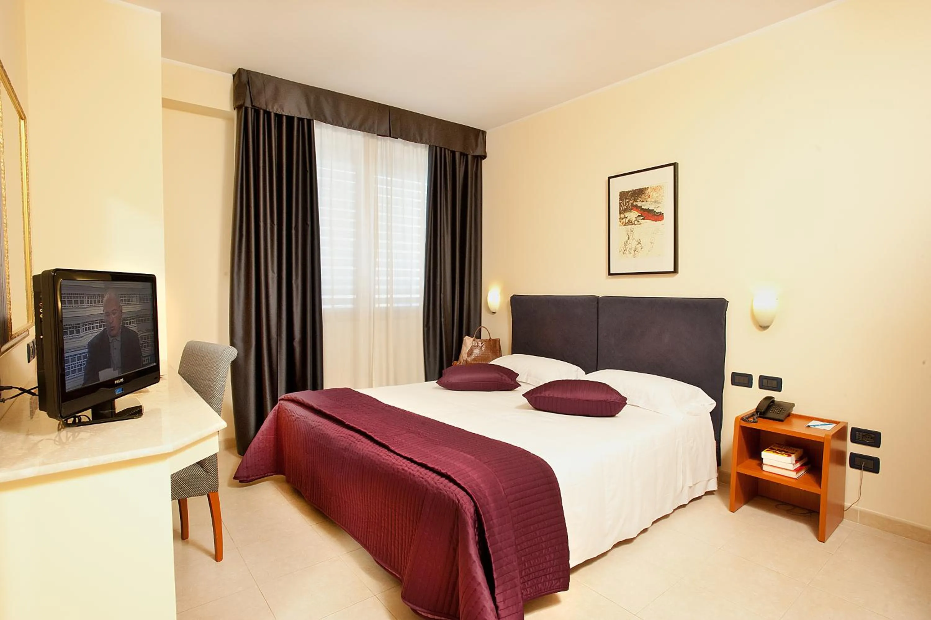 Bedroom, Bed in Best Western Blu Hotel Roma