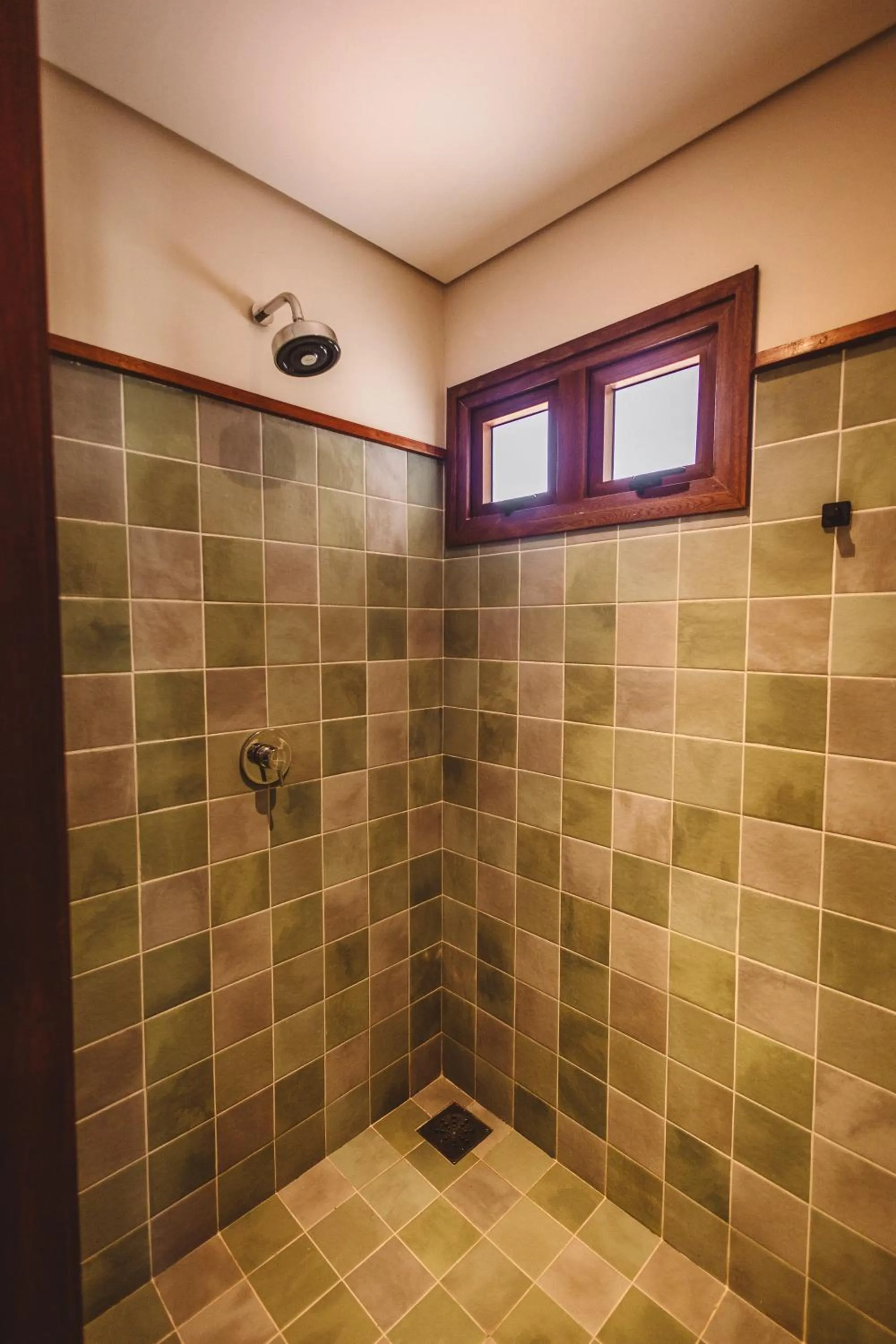 Shower in Pousada Moana