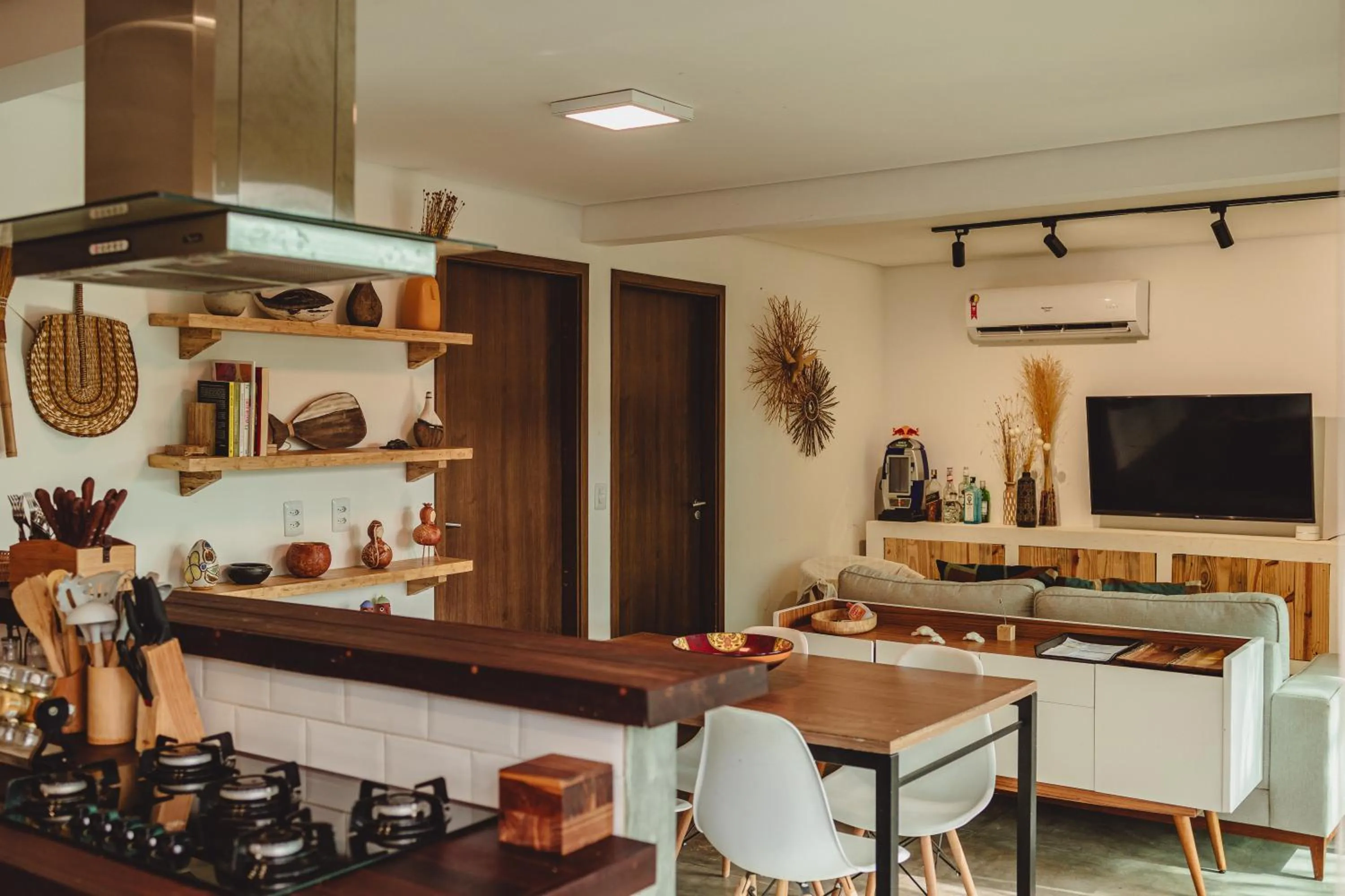 Dining area in Pousada Moana