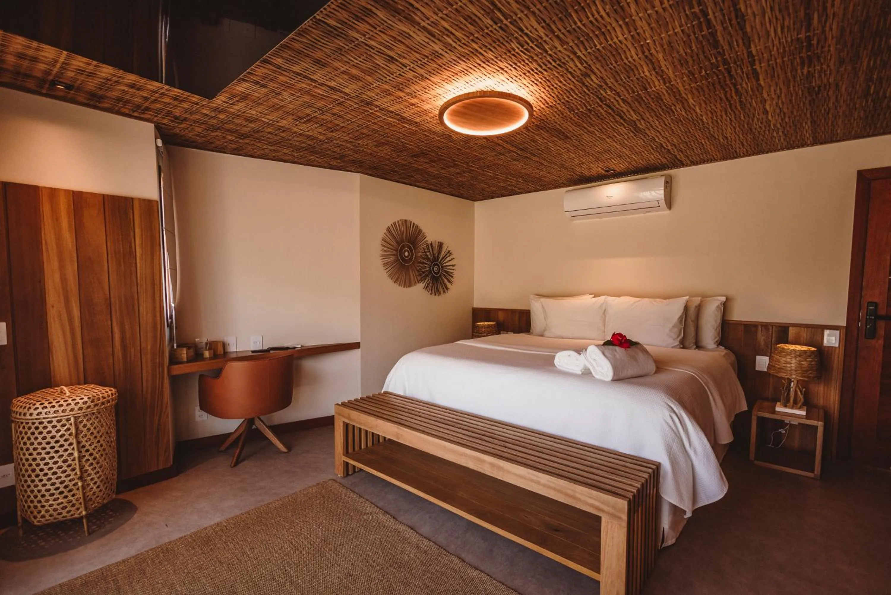 Photo of the whole room, Bed in Pousada Moana