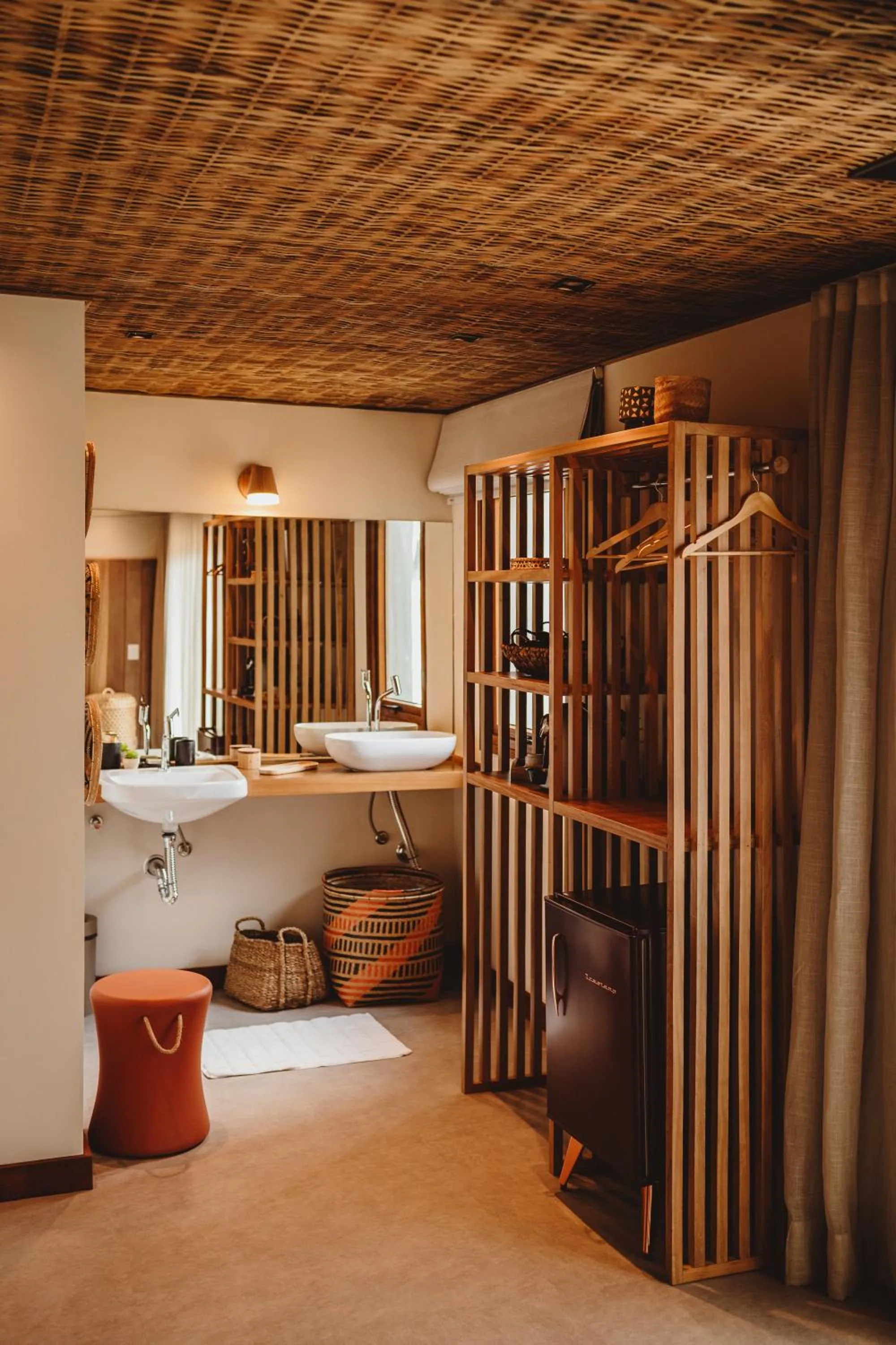 Photo of the whole room, Bed in Pousada Moana