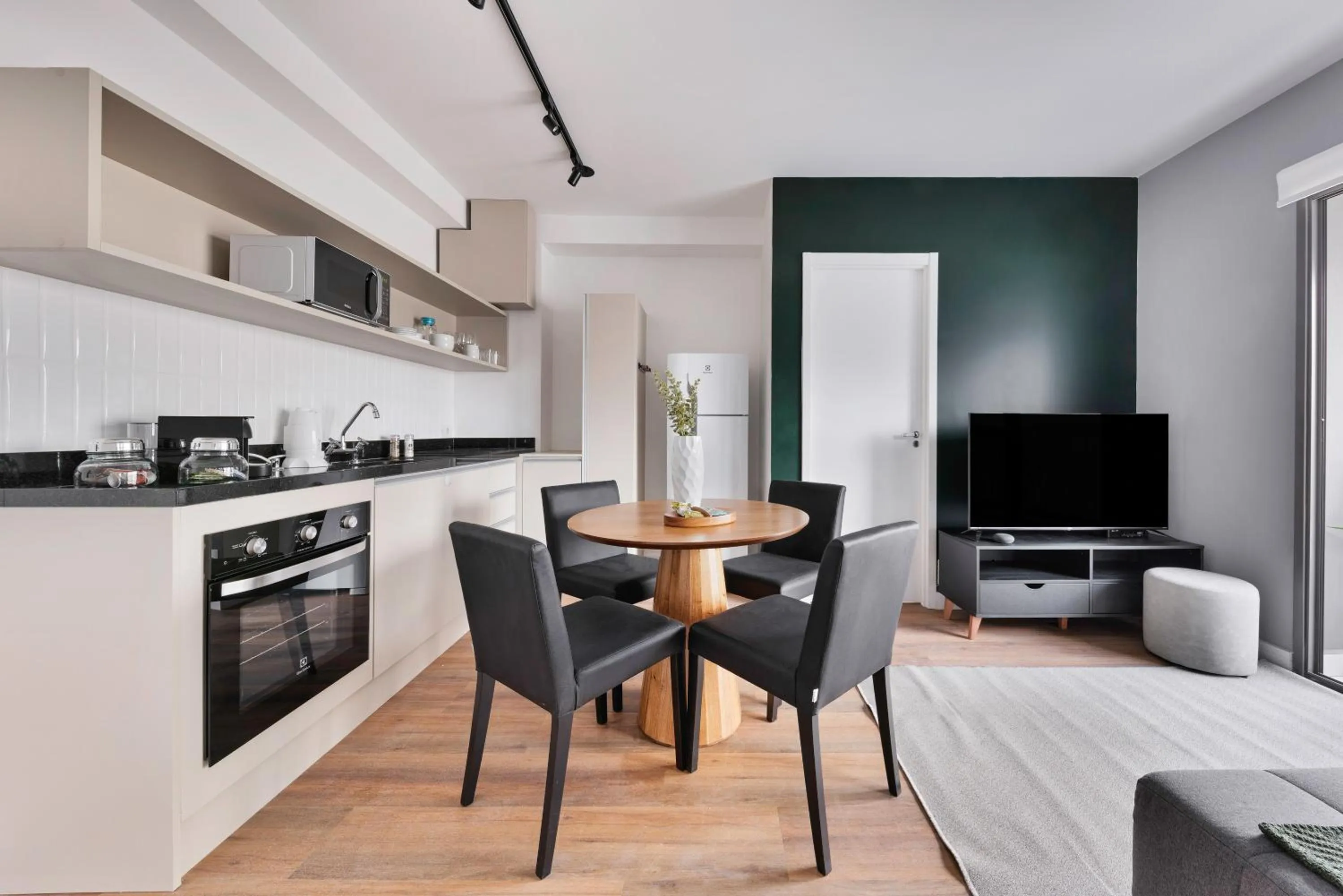 Day in Charlie Edição Jardim Paulista