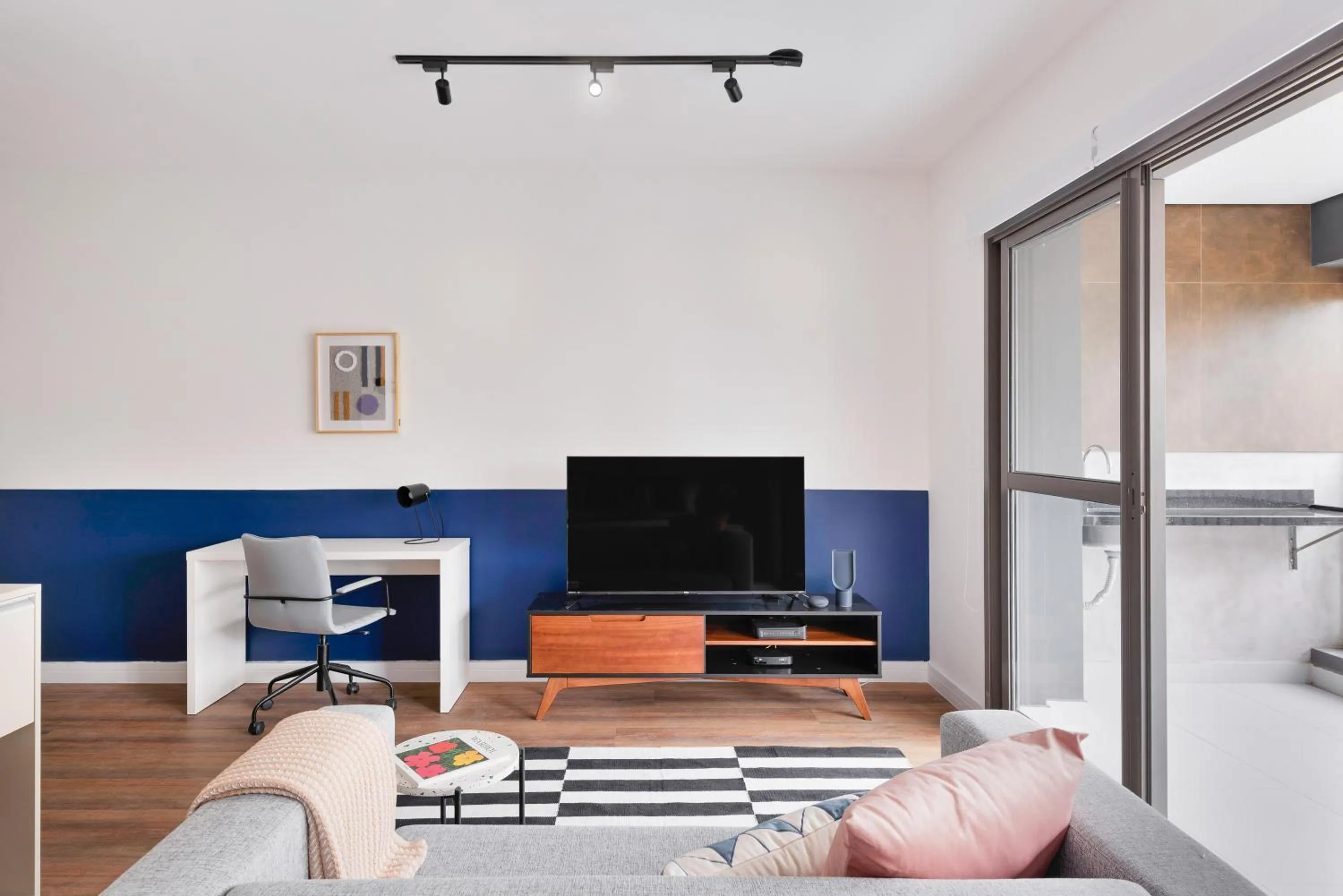 Day in Charlie Edição Jardim Paulista