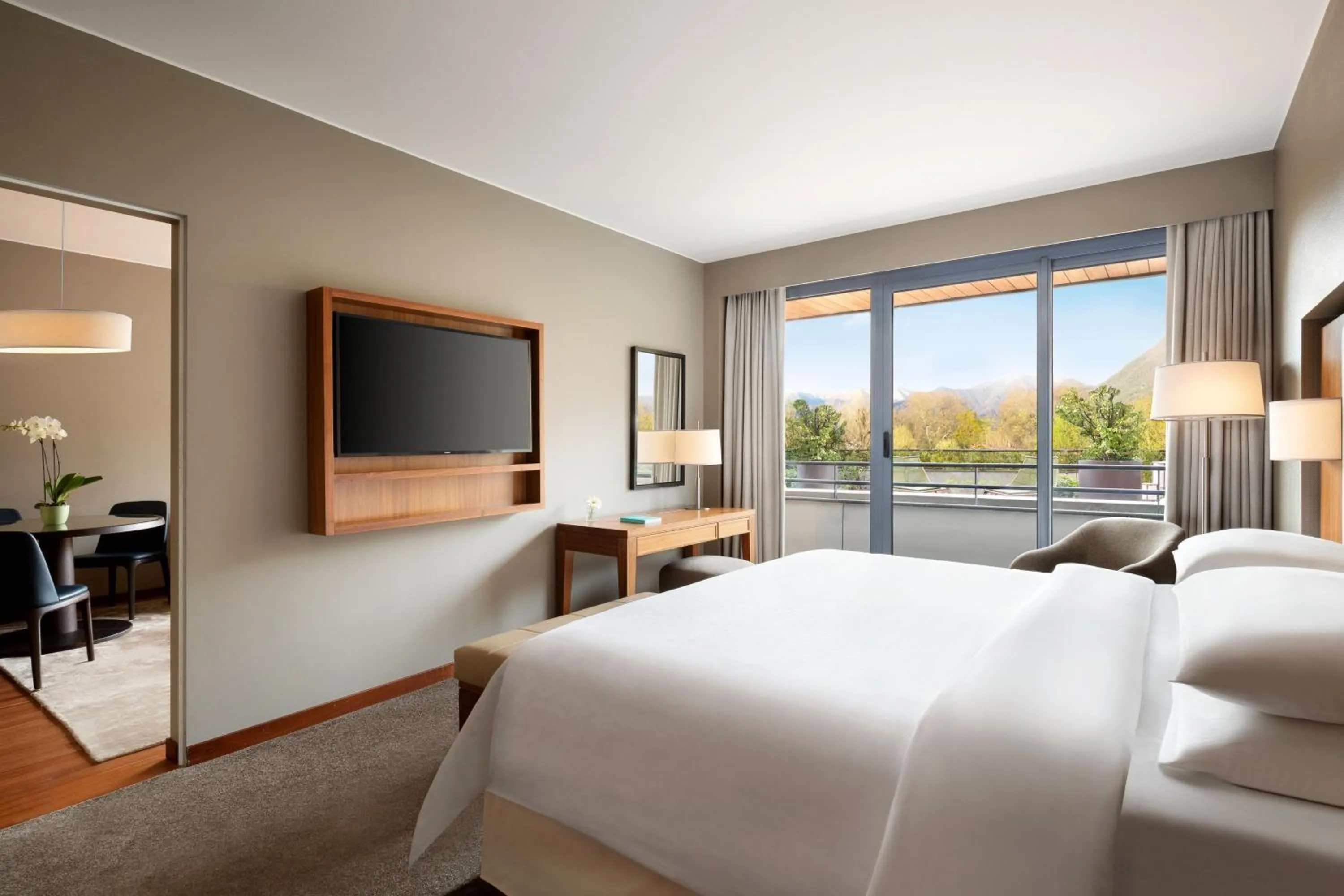 Bedroom, Bed in Sheraton Lake Como Hotel