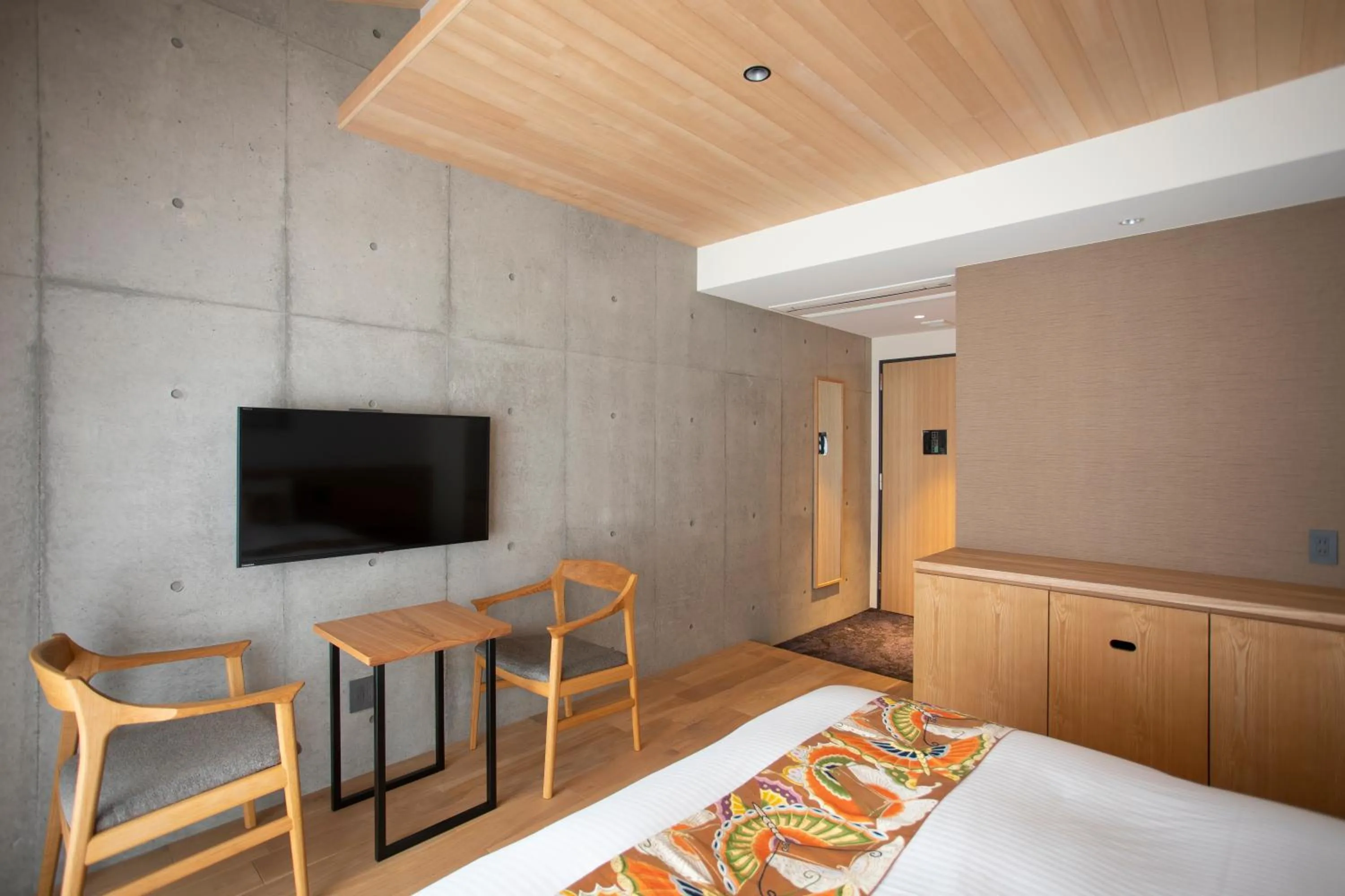 TV and multimedia, Bed in Hotel Legasta Kyoto Higashiyama Sanjo