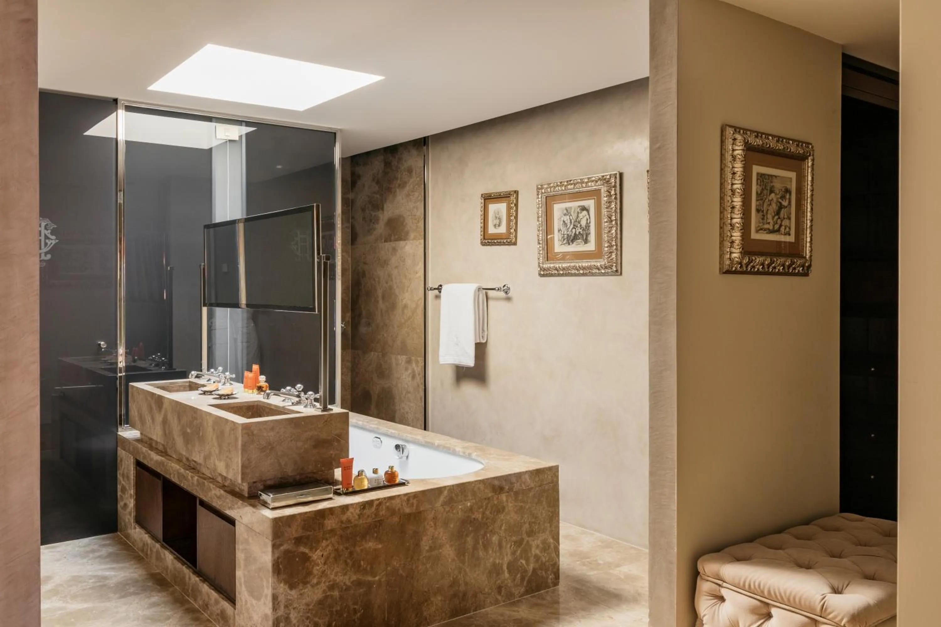 Bathroom in Grand Hotel Tremezzo