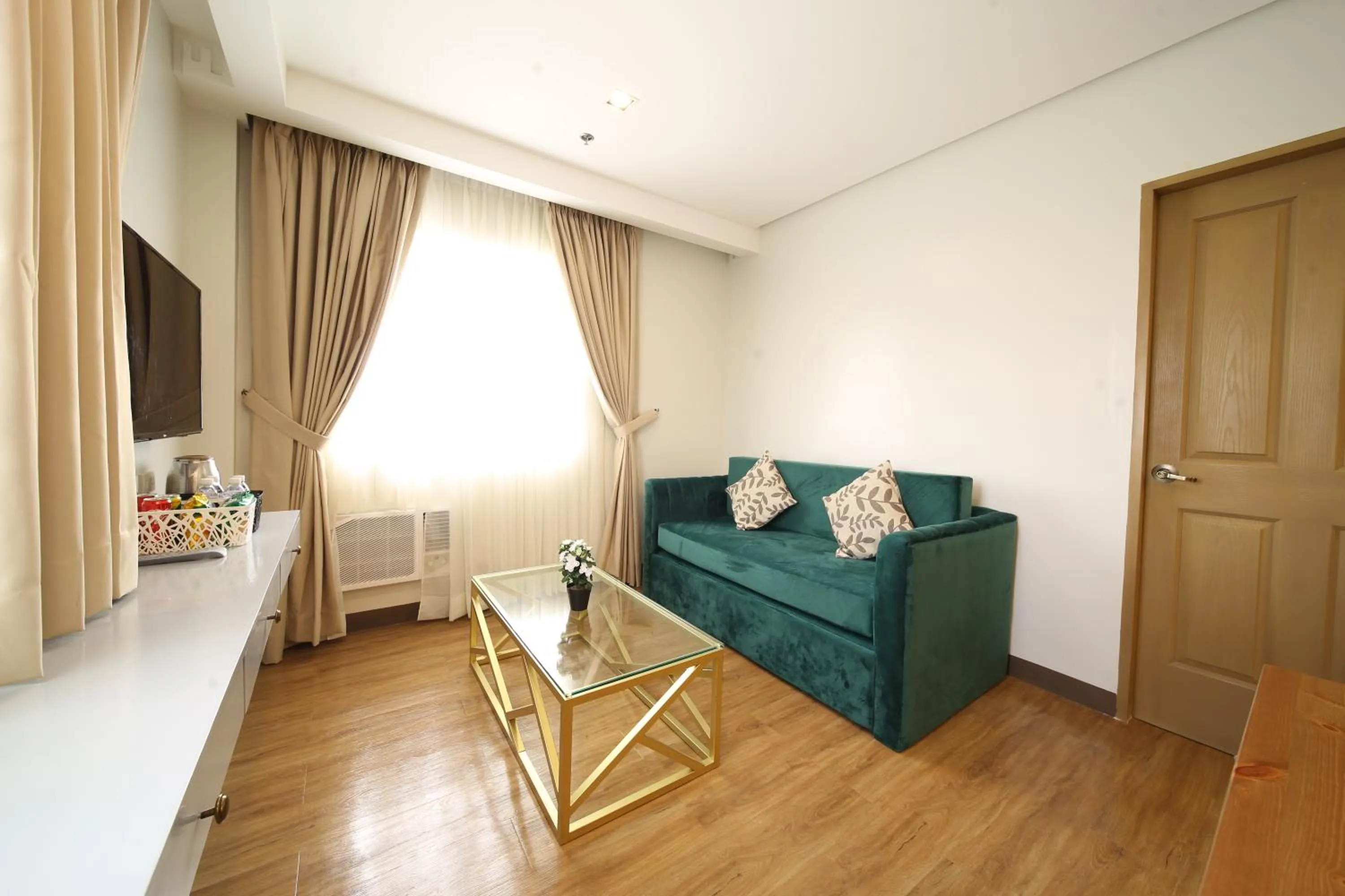 Bed in Via Appia Tagaytay