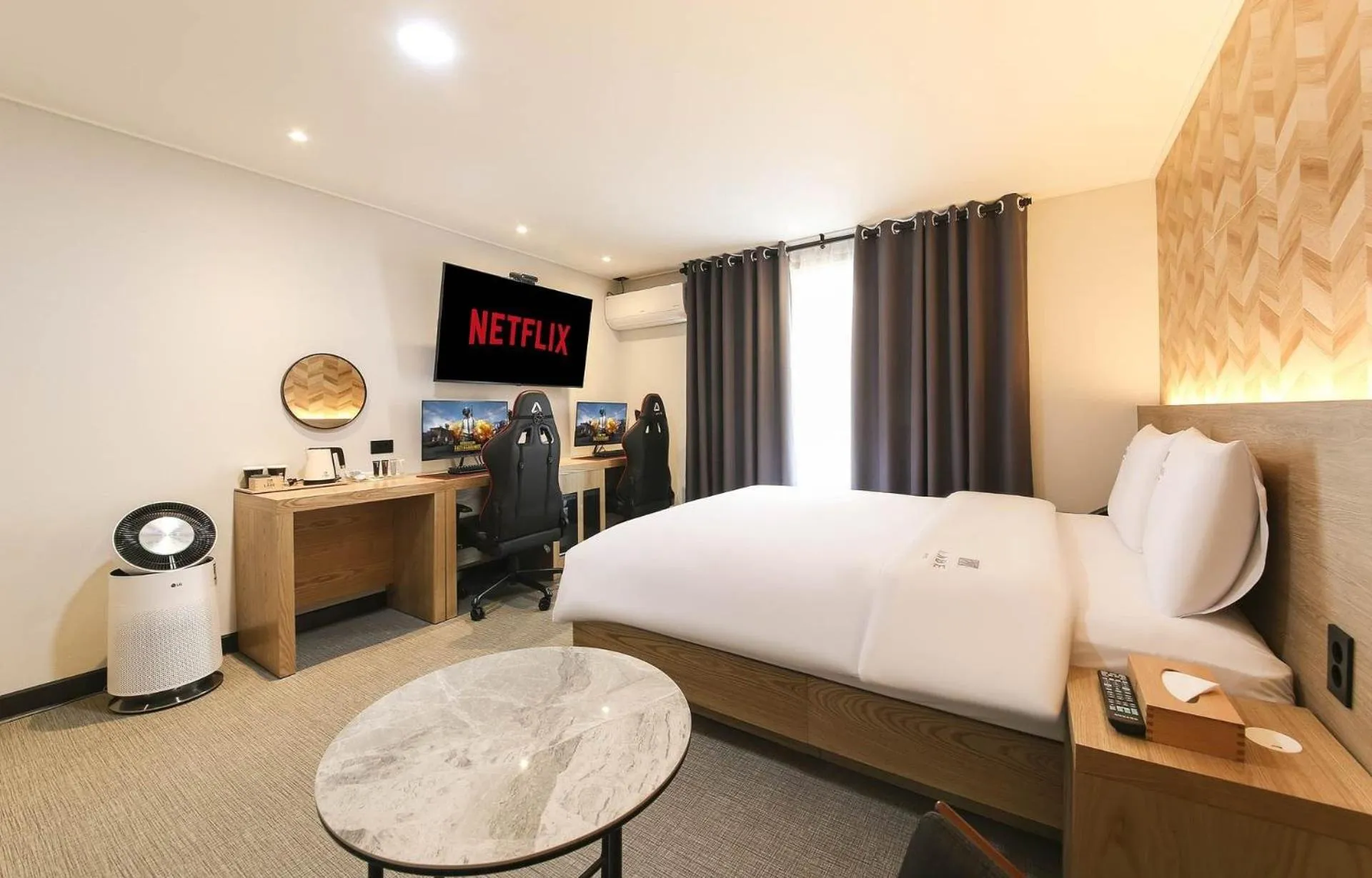 Bedroom, Bed in LABE Hotel