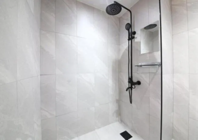 Bathroom in LABE Hotel