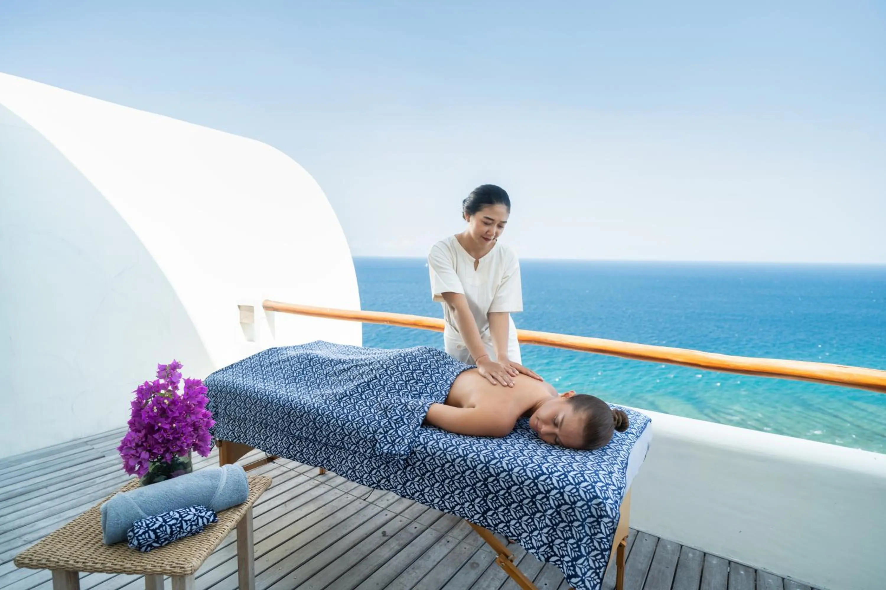 Massage in Royal Avila Boutique Resort