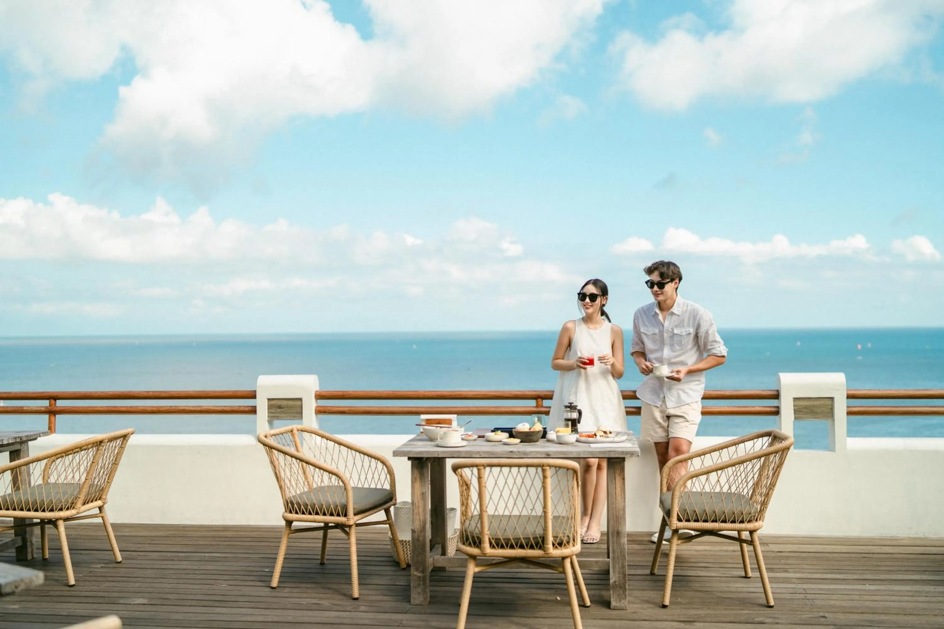 Restaurant/places to eat in Royal Avila Boutique Resort