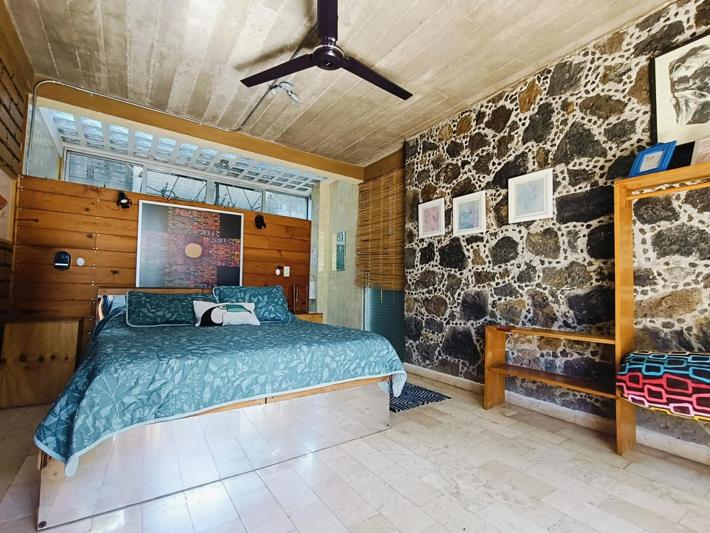 Photo of the whole room, Bed in Casa Santi H