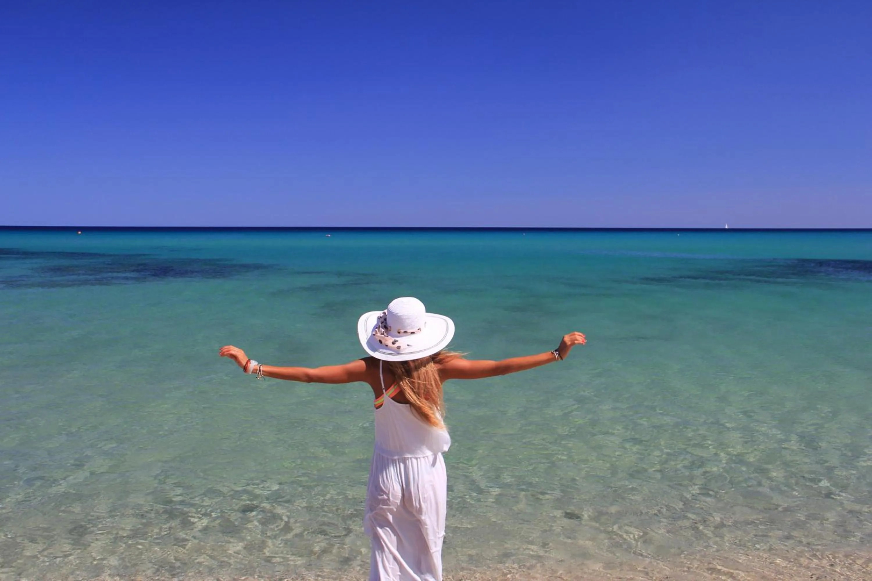 Beach in Albaruja Hotel