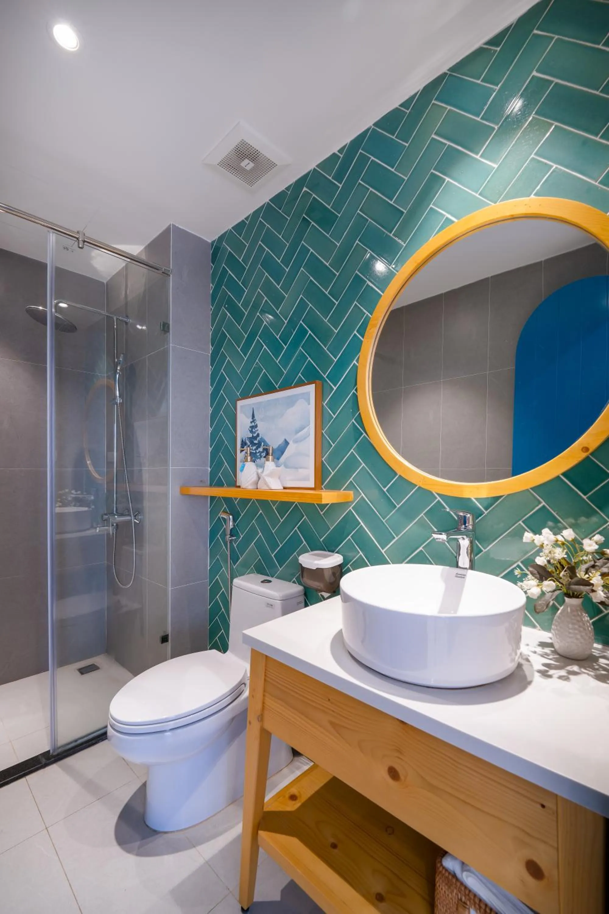 Shower in Santori Hotel And Spa