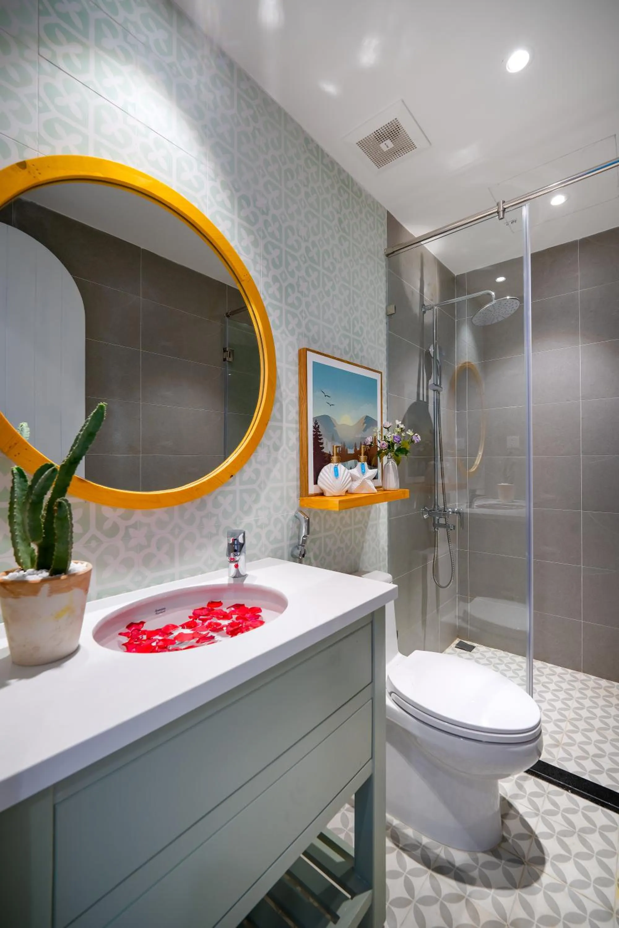 Bathroom in Santori Hotel And Spa