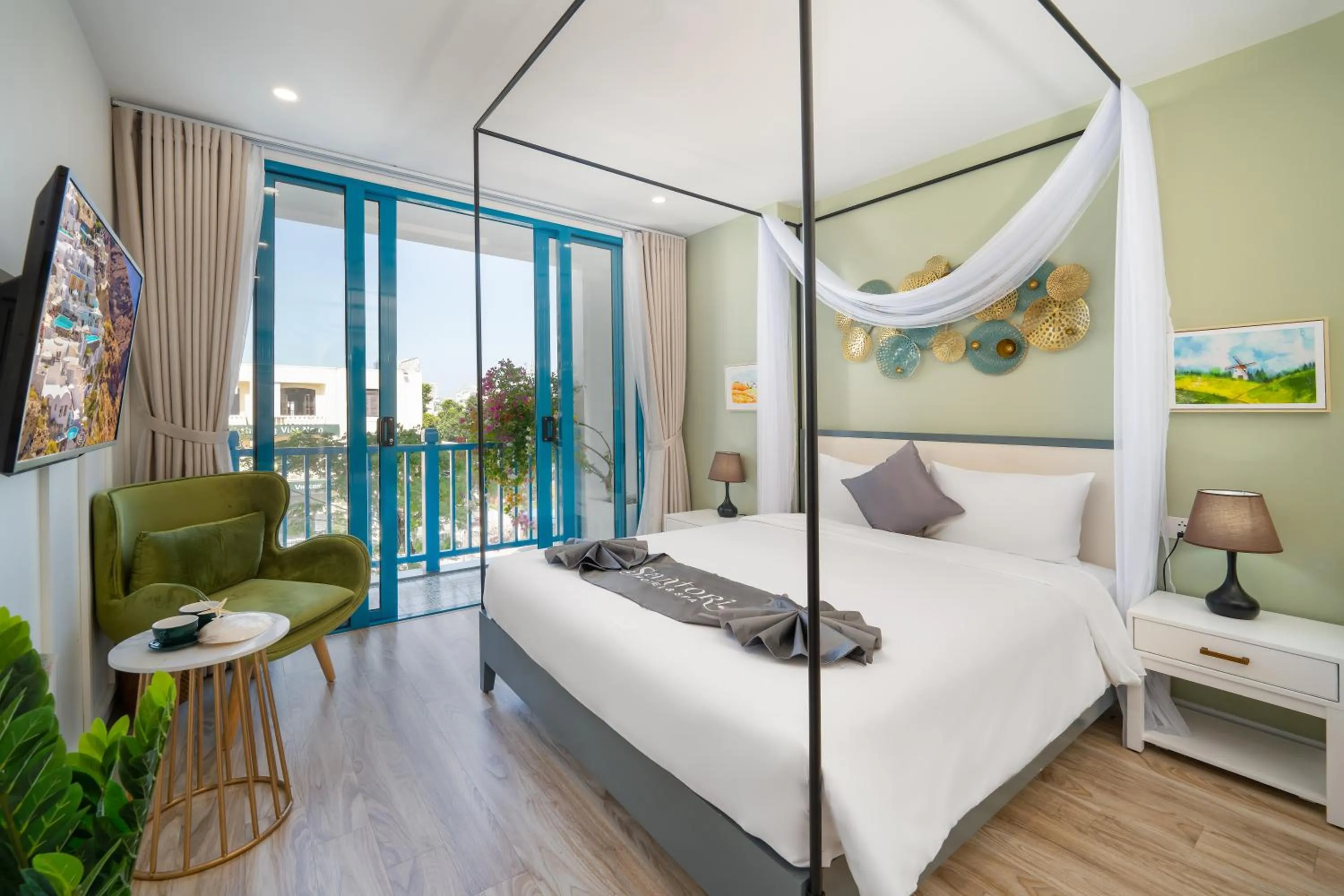 Photo of the whole room in Santori Hotel And Spa