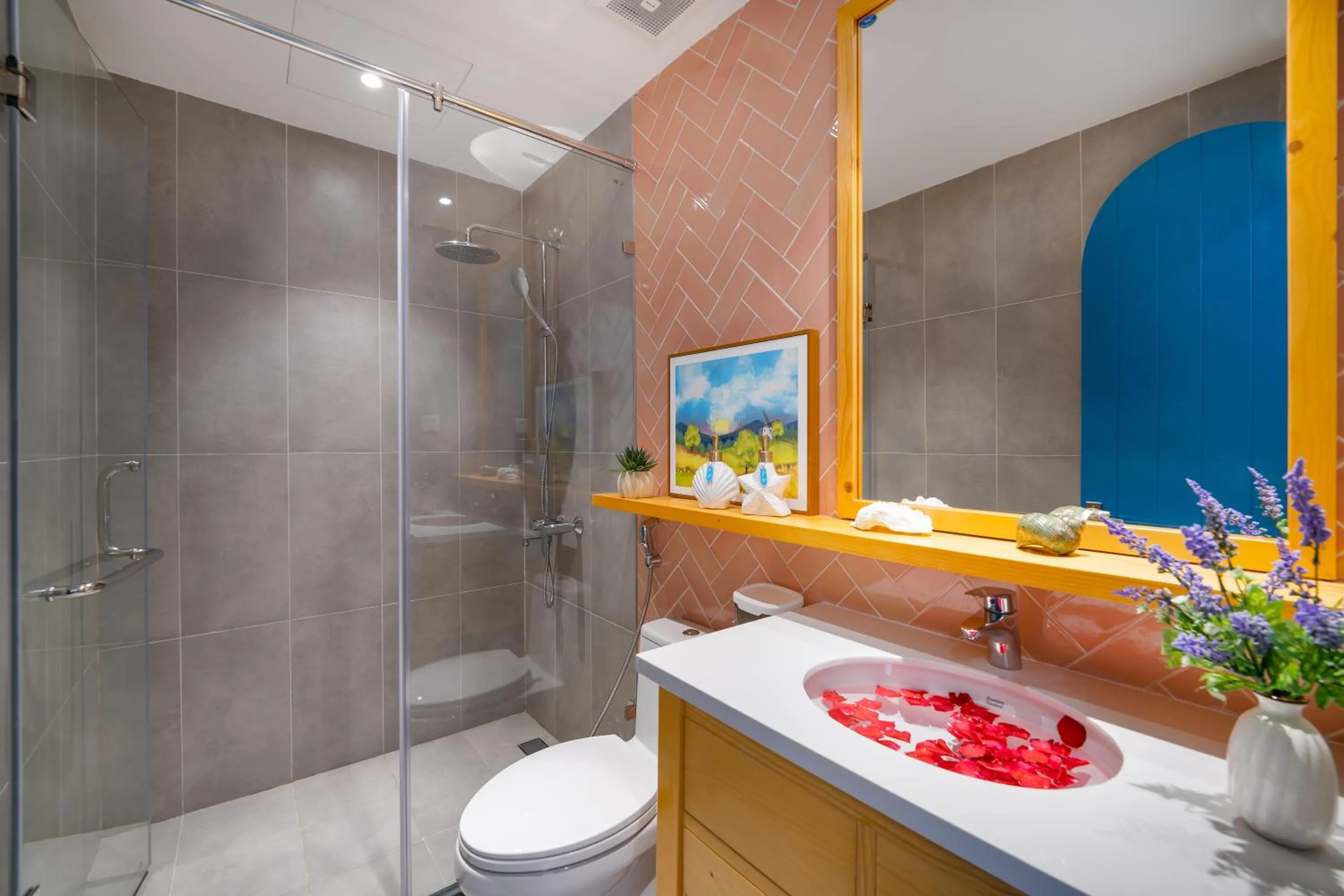 Bathroom in Santori Hotel And Spa