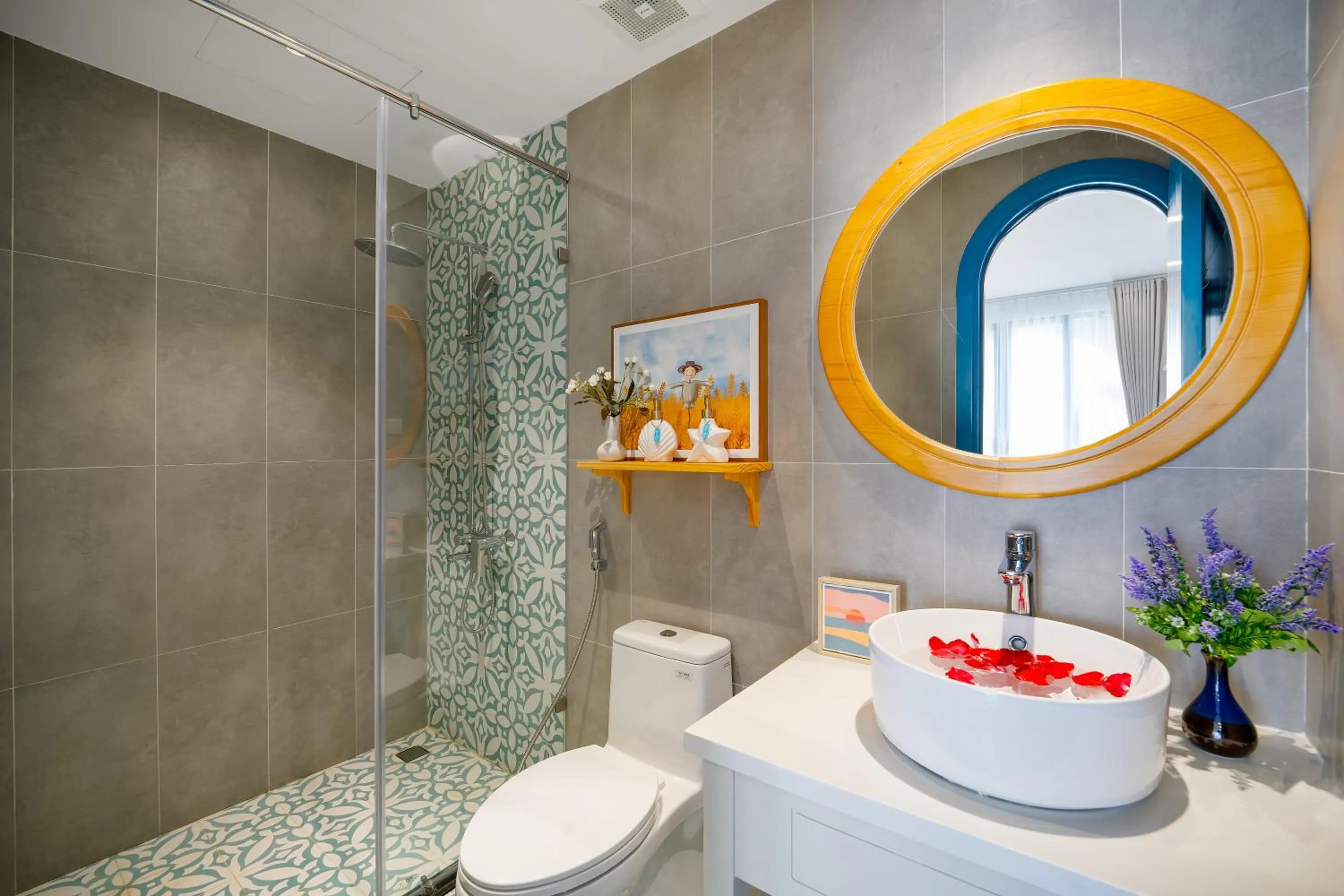 Bathroom in Santori Hotel And Spa