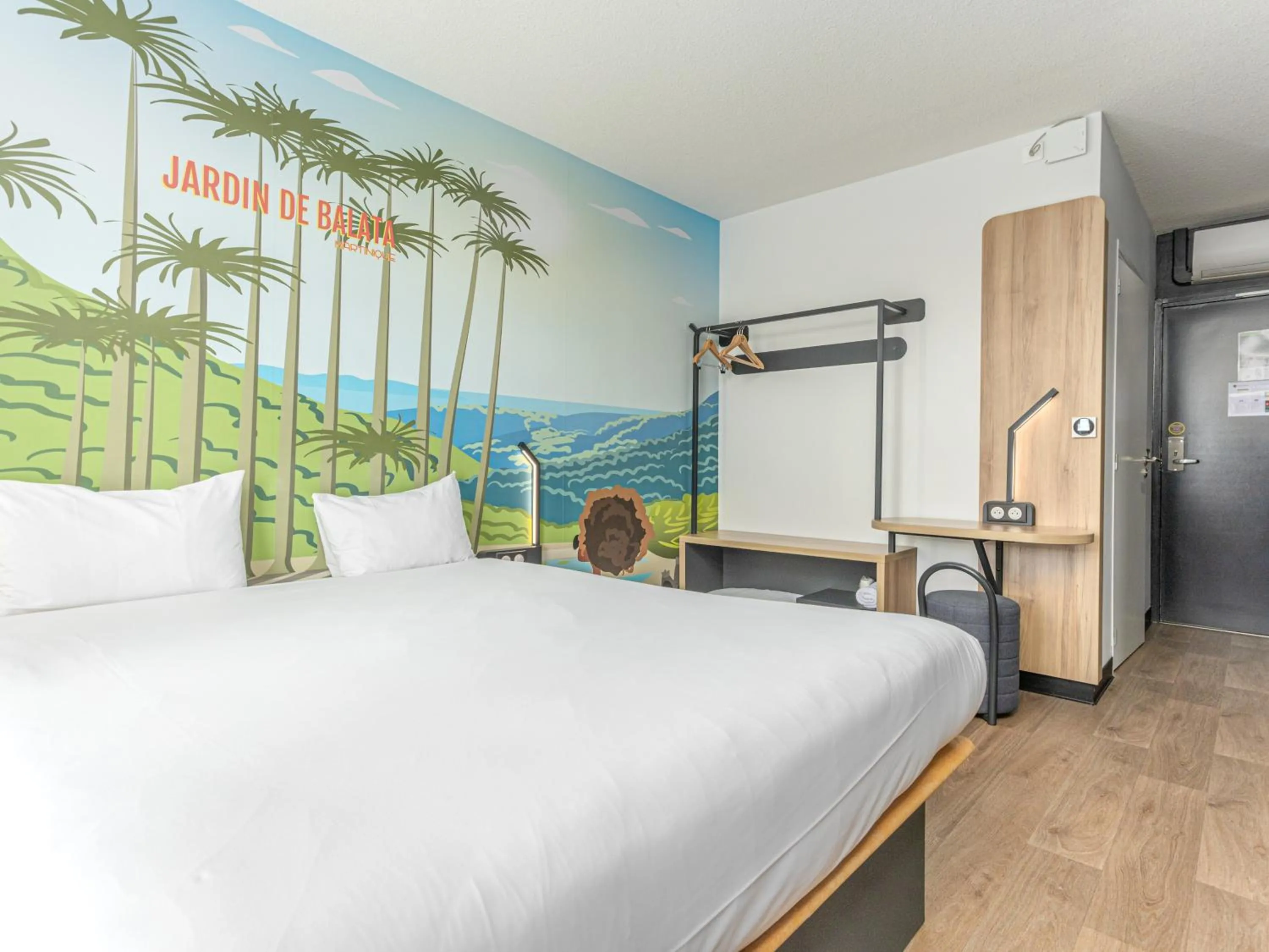 Bed in B&B HOTEL Fort-de-France