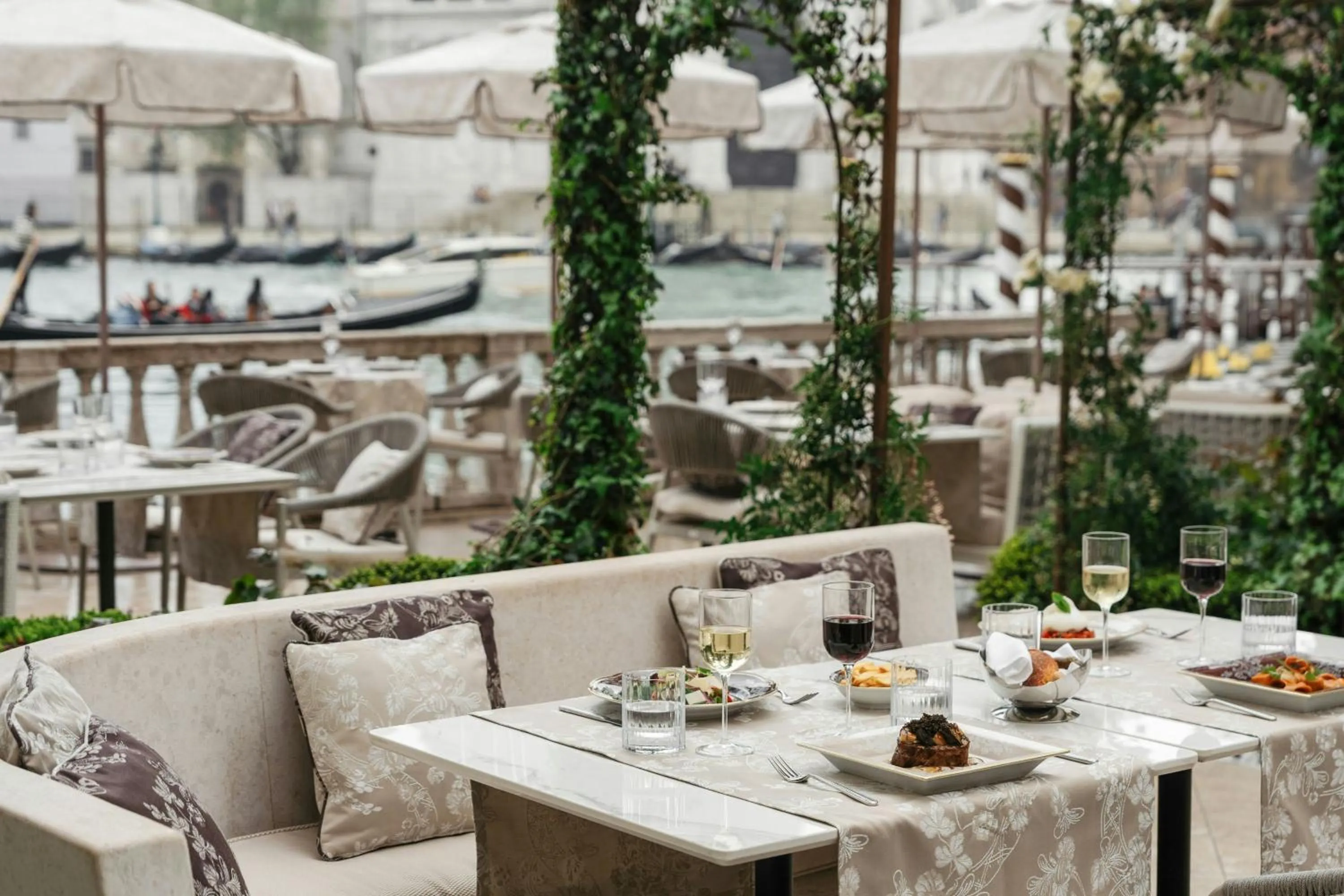 Restaurant/places to eat in The St. Regis Venice
