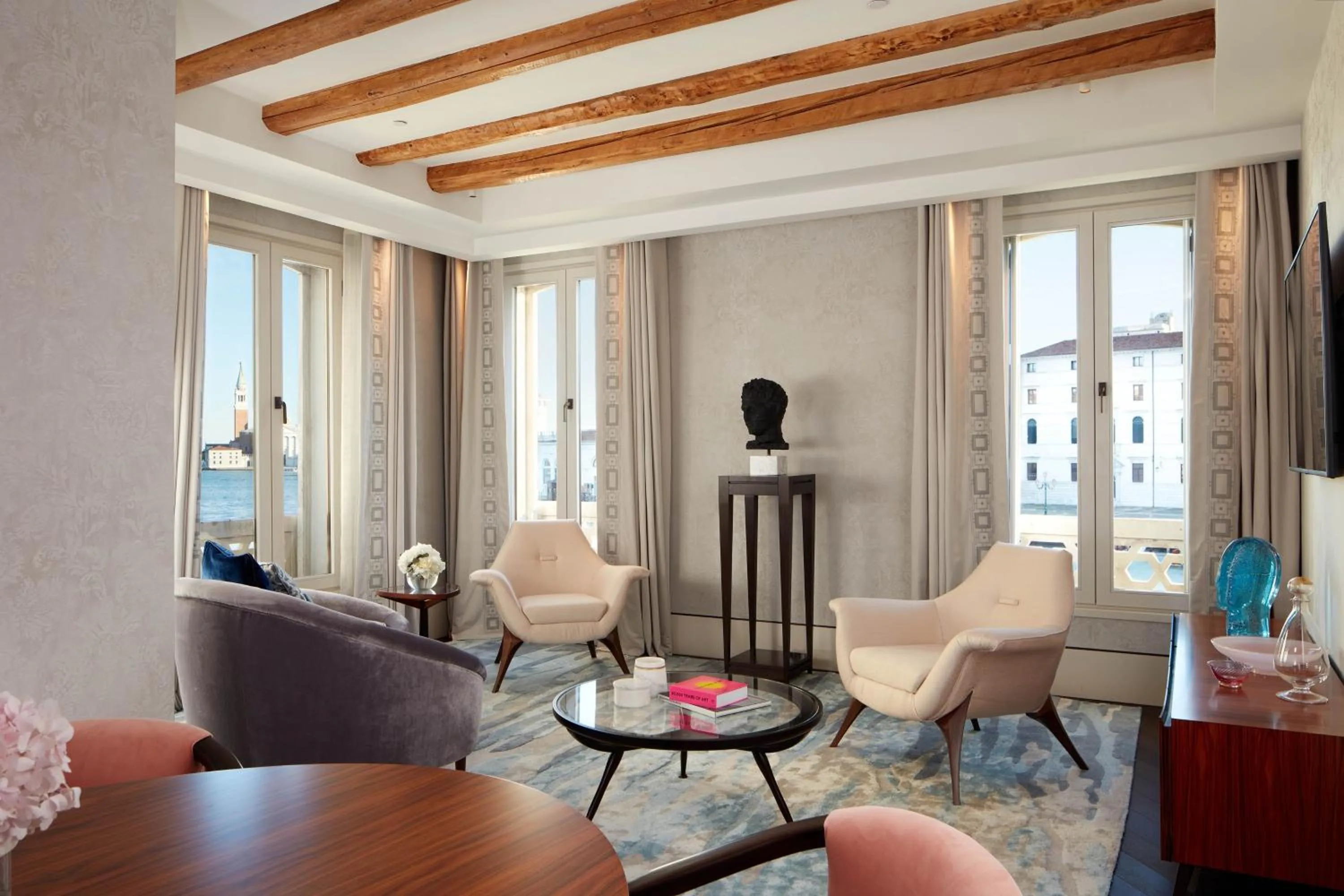 Living room in The St. Regis Venice