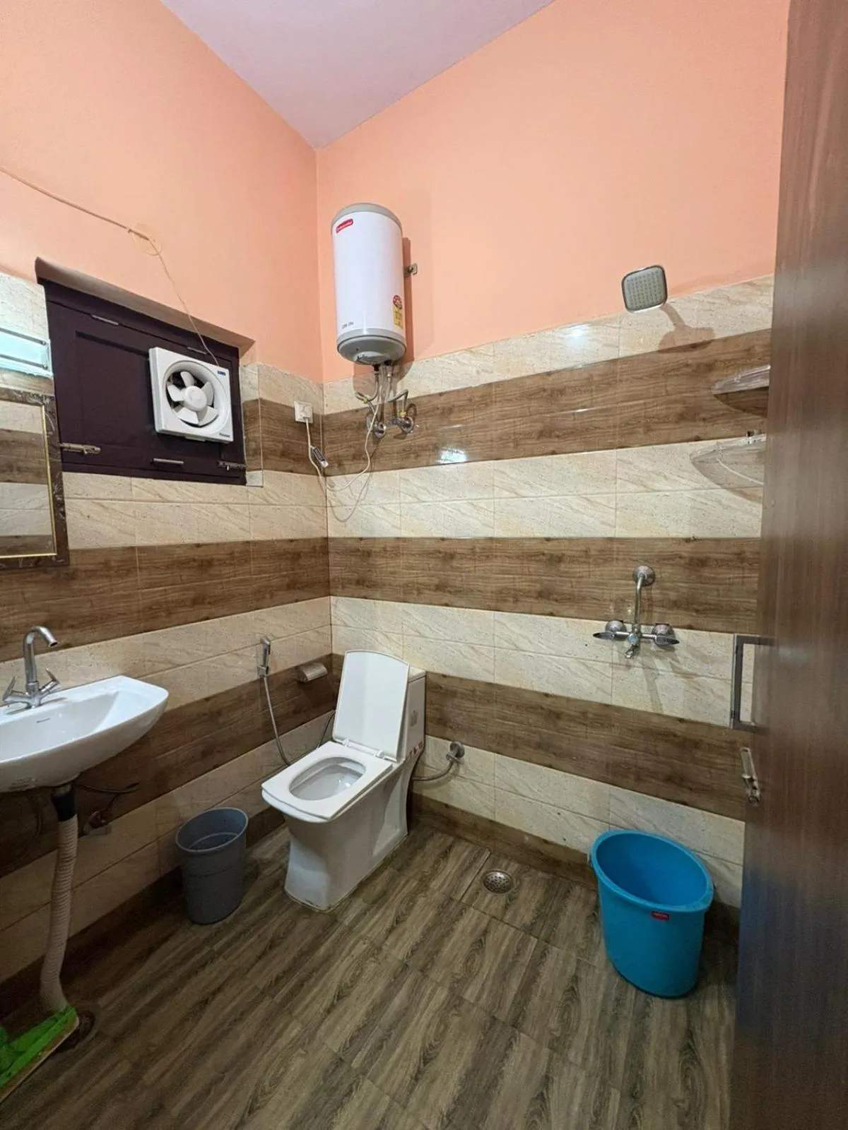 Chirag Homestay Kainchi