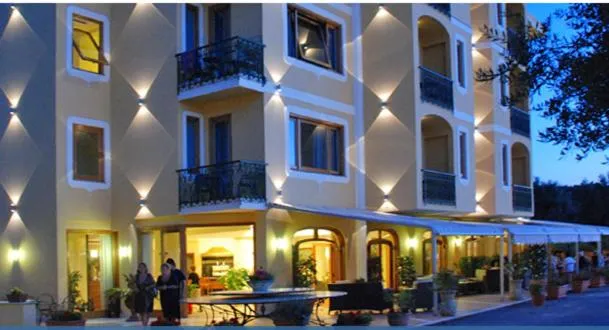 Facade/entrance in Johanna Park Hotel