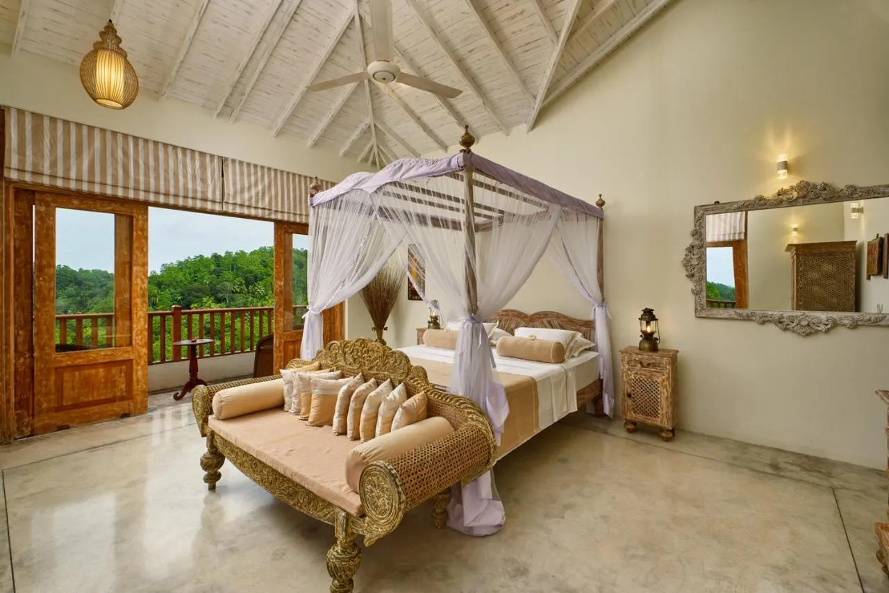 Photo of the whole room, Bed in The Divine Villa
