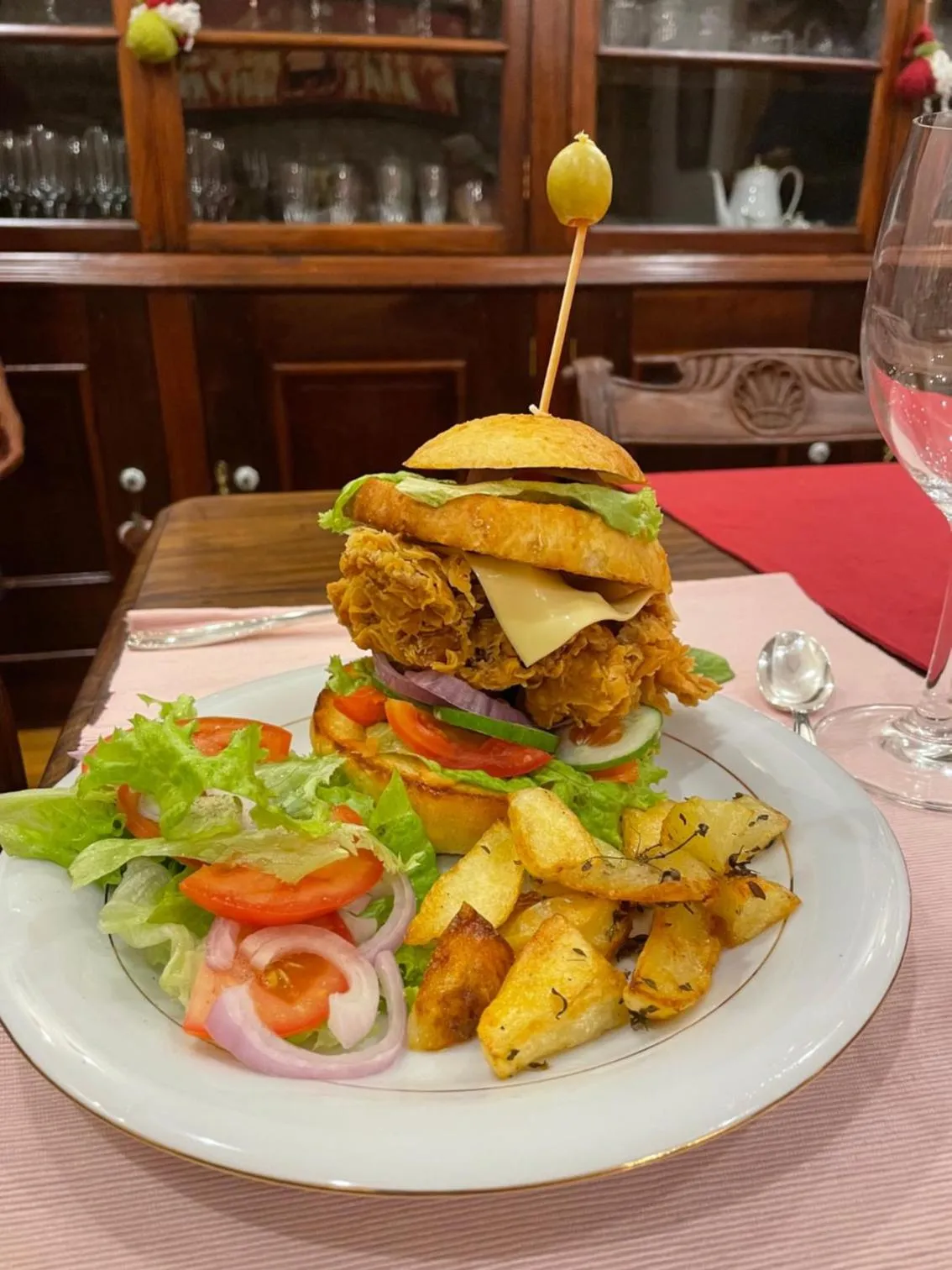 Food in The Divine Villa