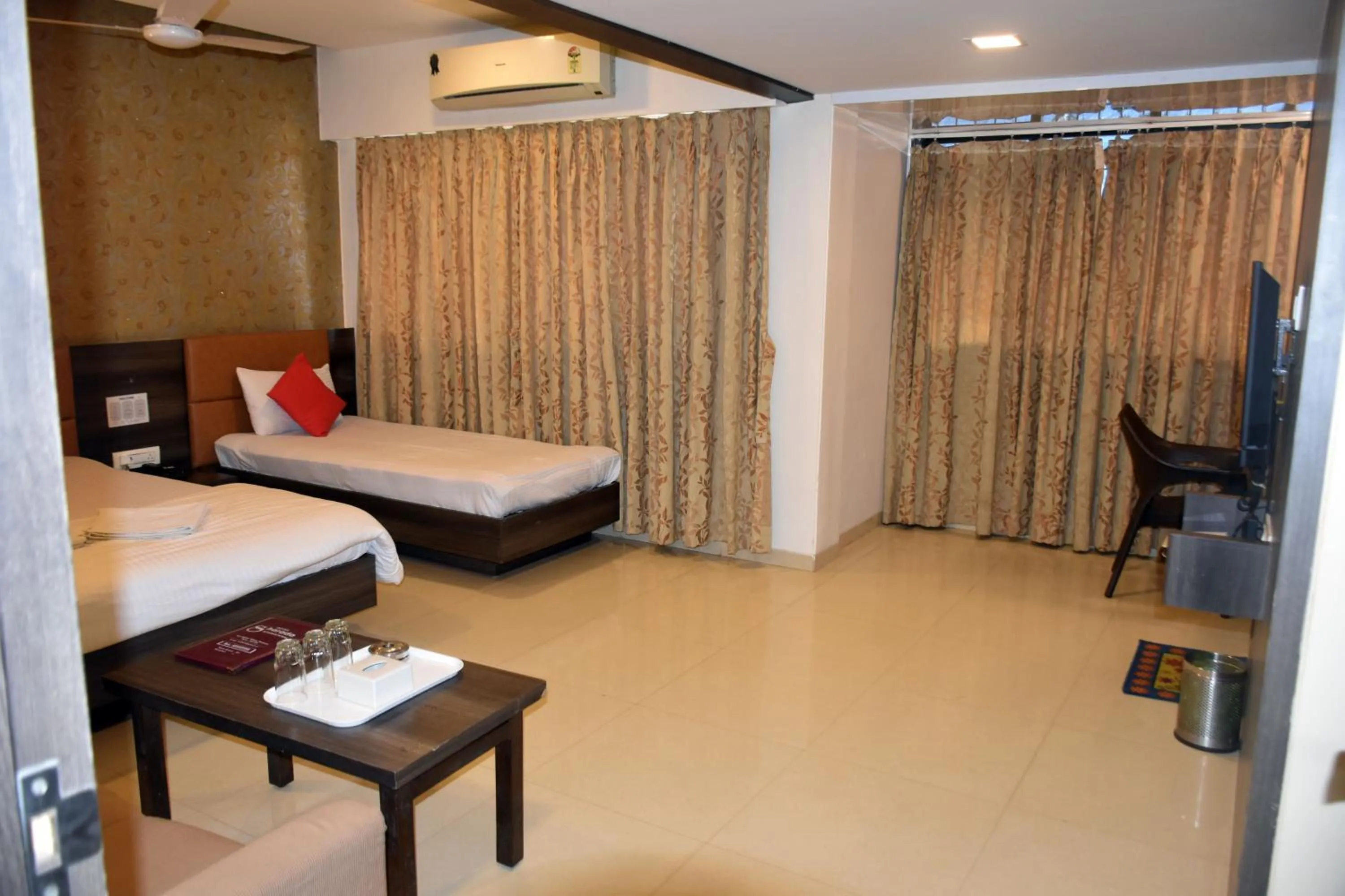 HOTEL SHARADA INTERNATIONAL