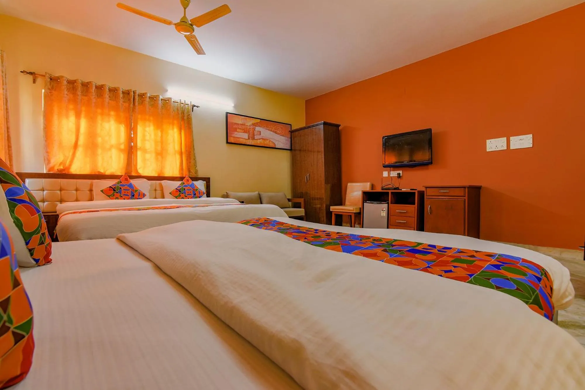 Bed in FabHotel New kolkata Residency Inn - Nr Axis Mall