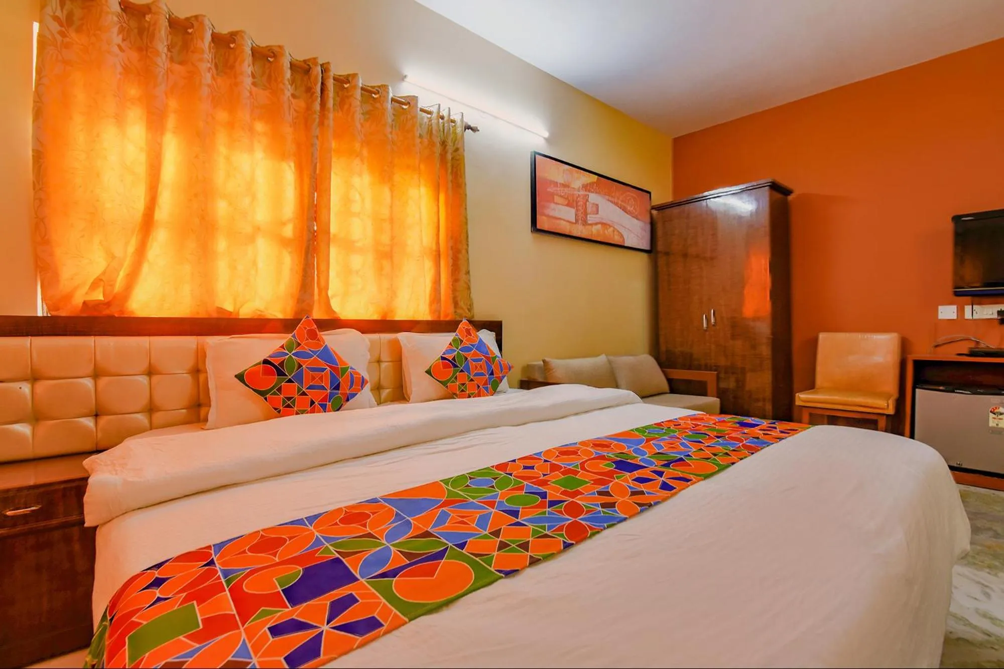 Bed in FabHotel New kolkata Residency Inn - Nr Axis Mall