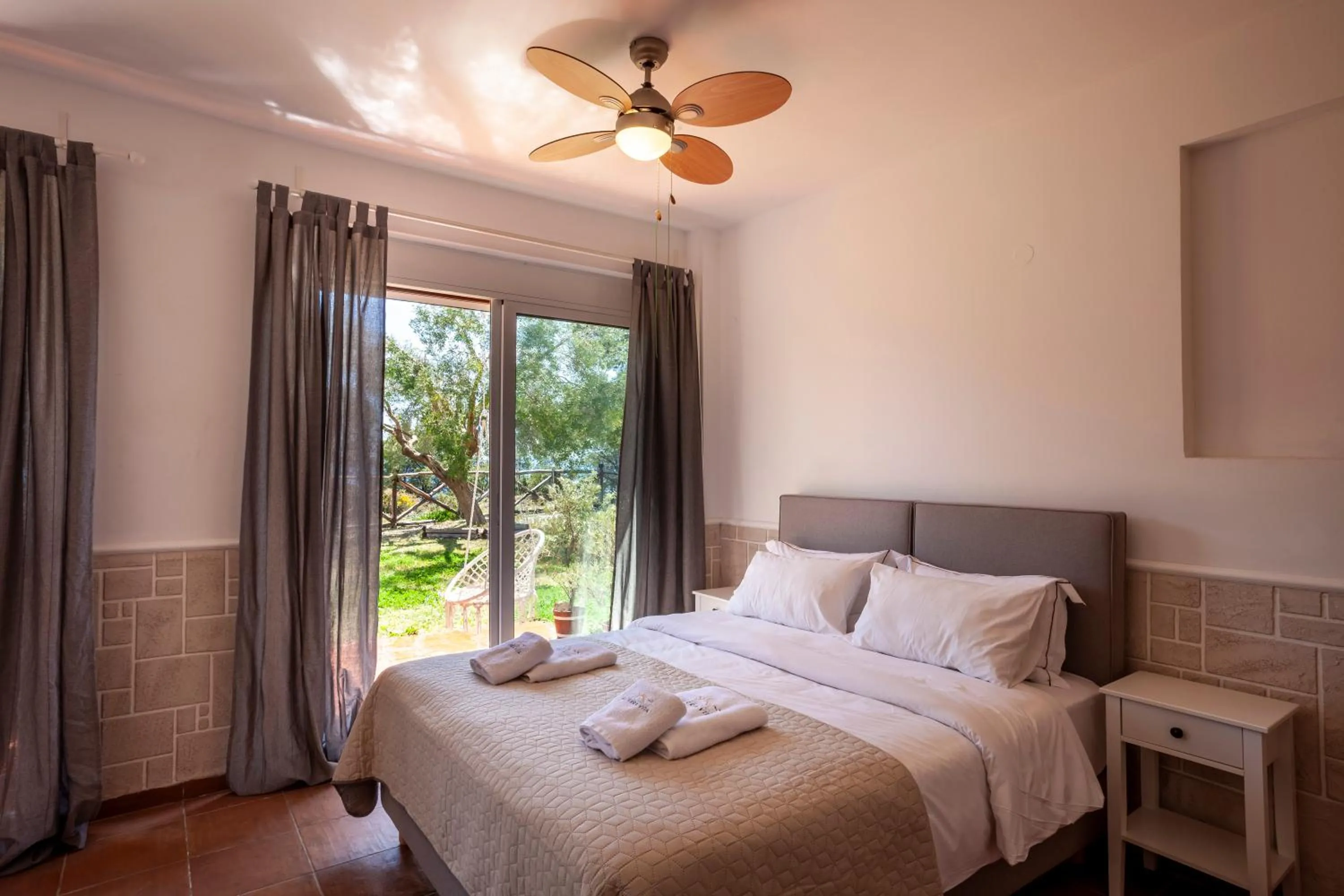 Bed in Alterra Vita Homes By the Sea