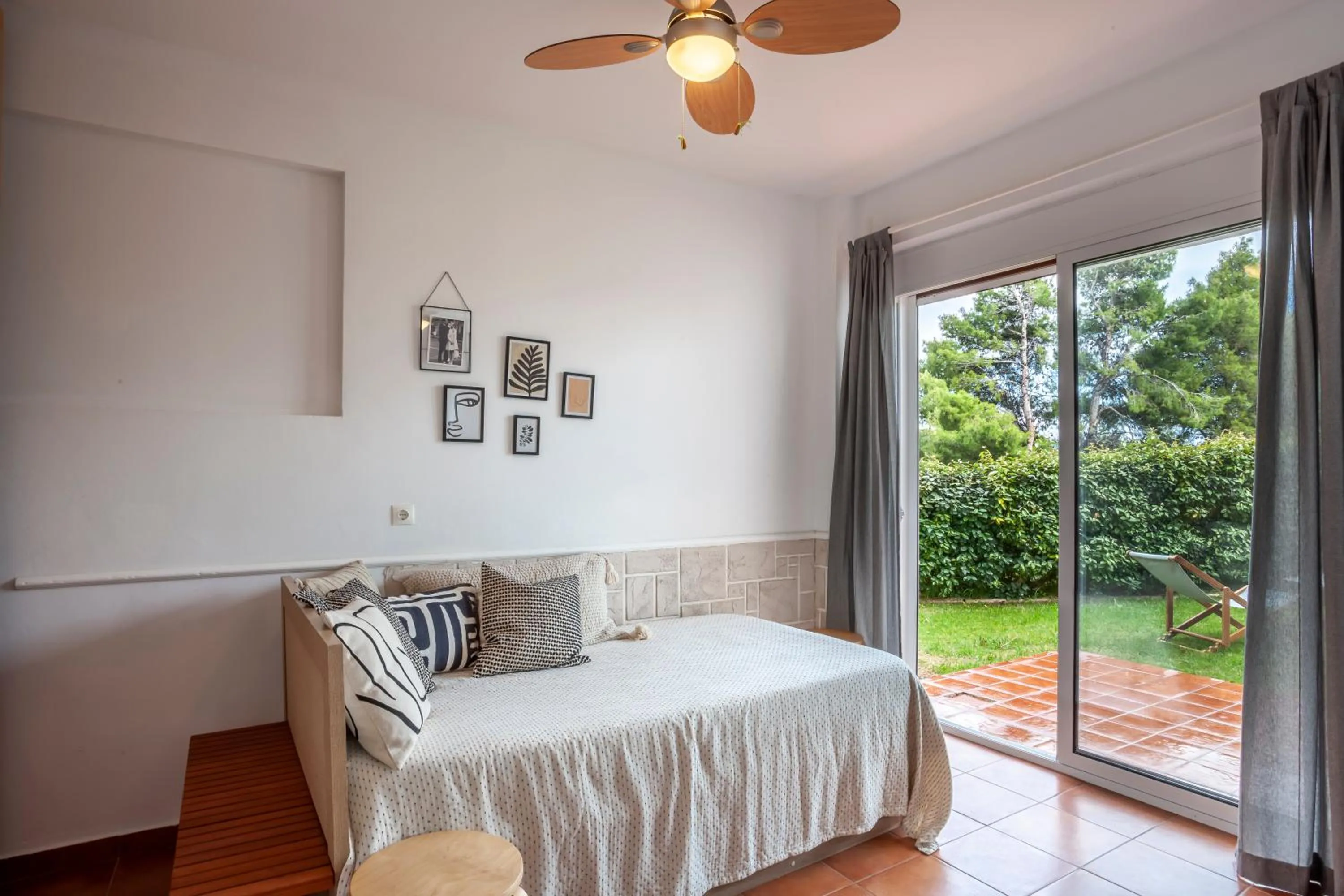 Bed in Alterra Vita Homes By the Sea