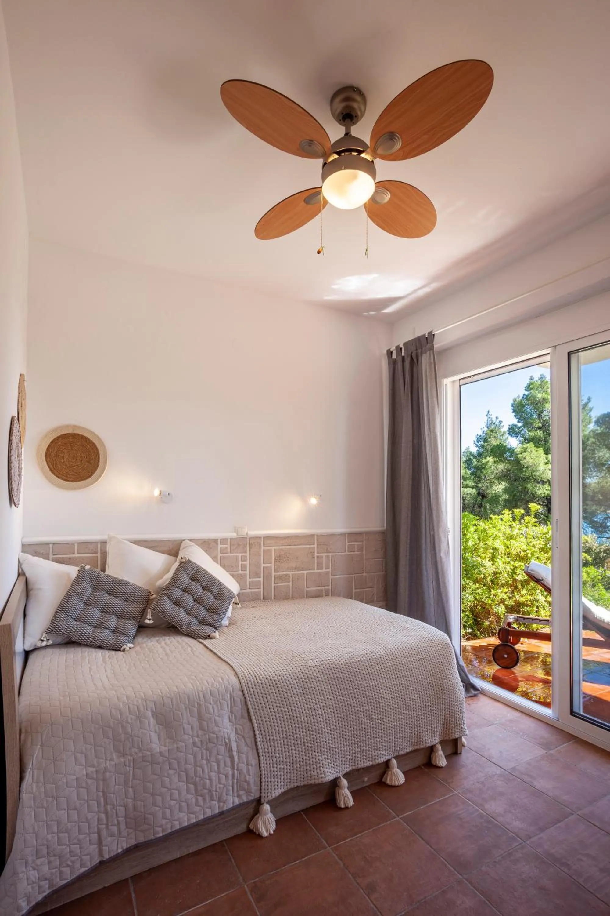 Bed in Alterra Vita Homes By the Sea