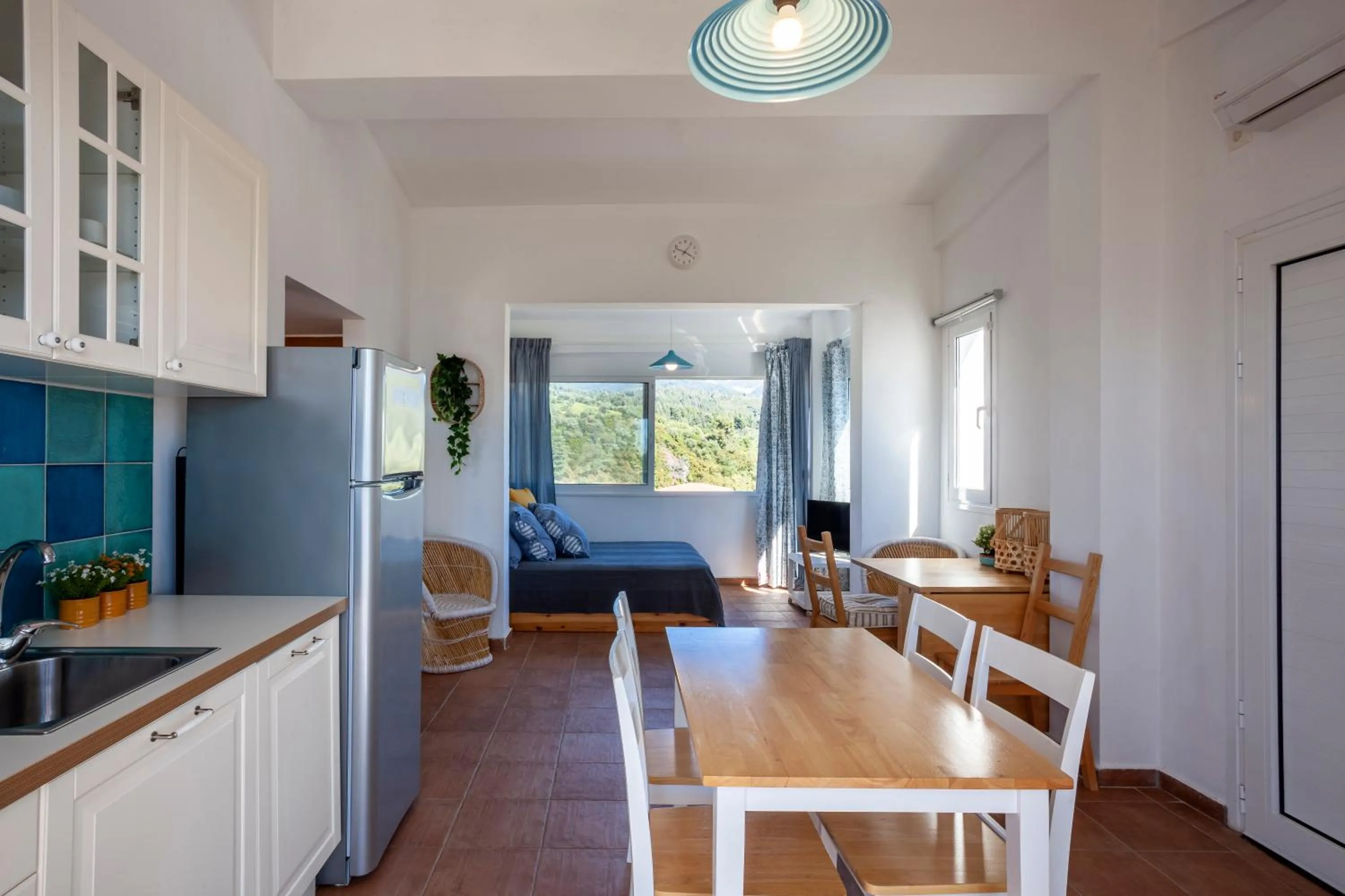 Kitchen or kitchenette in Alterra Vita Homes By the Sea